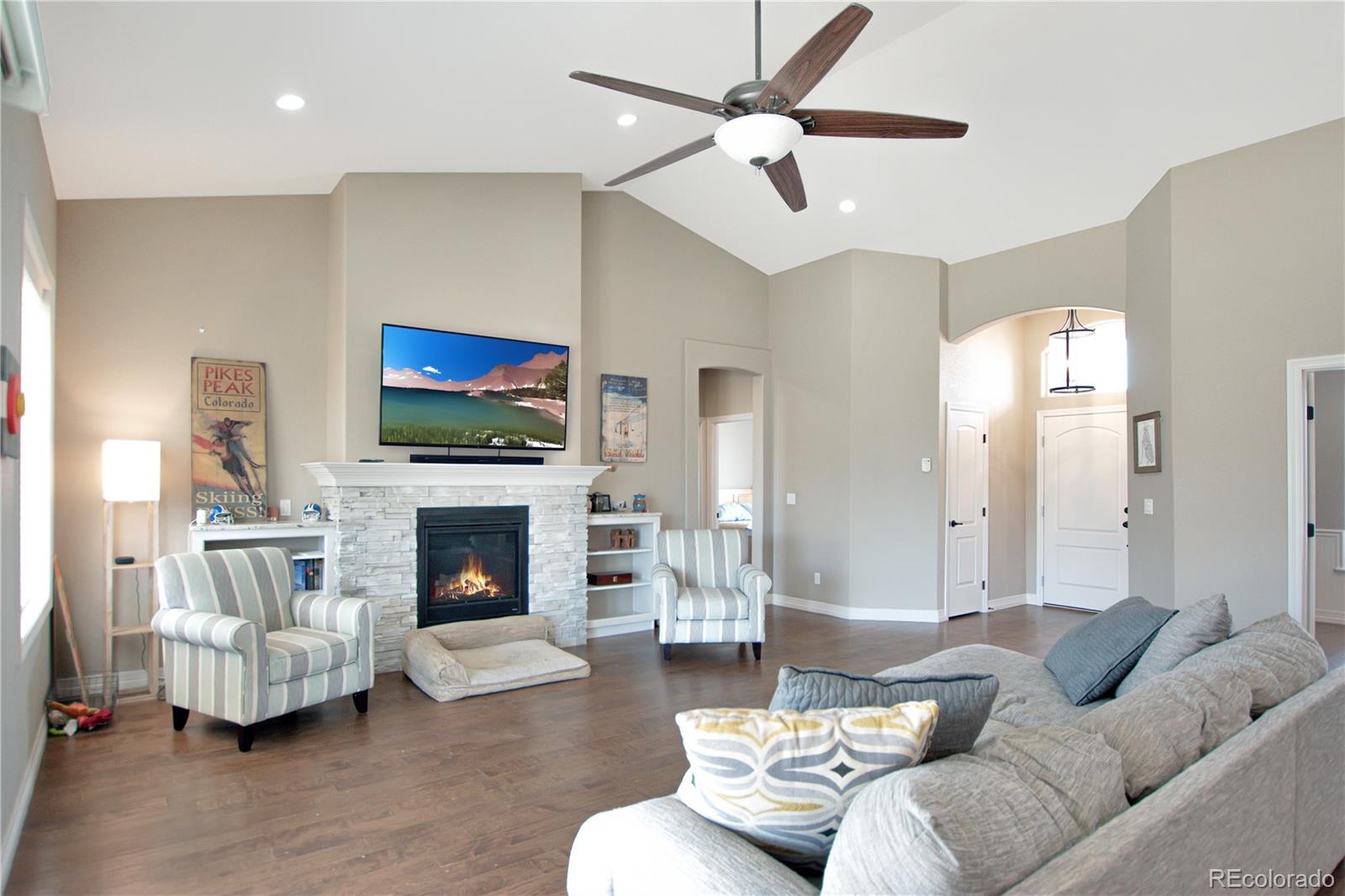 1303 Lakewood Dr, Alamosa, CO 81101
