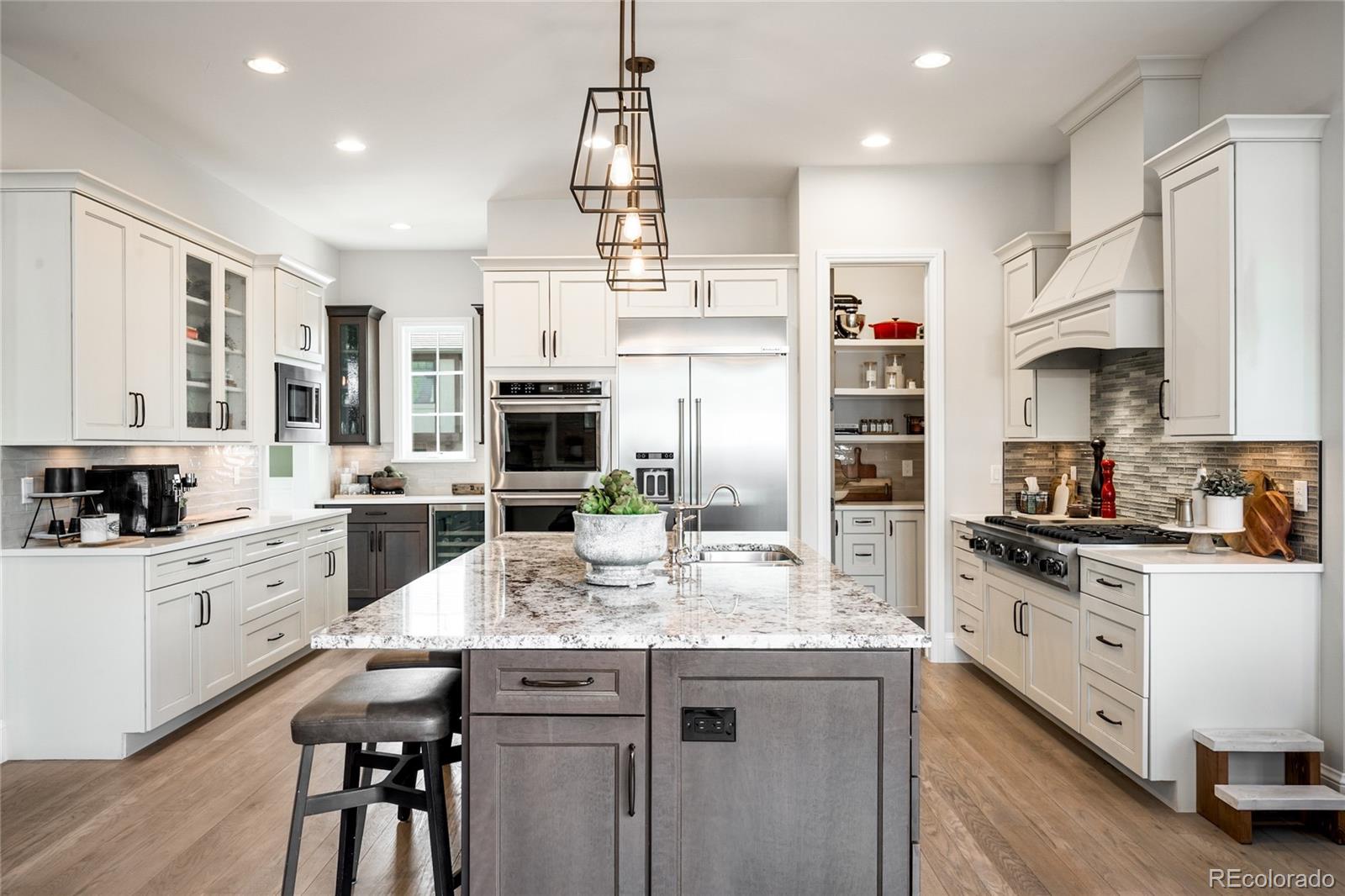 2495 S Madison St, Denver, CO 80210