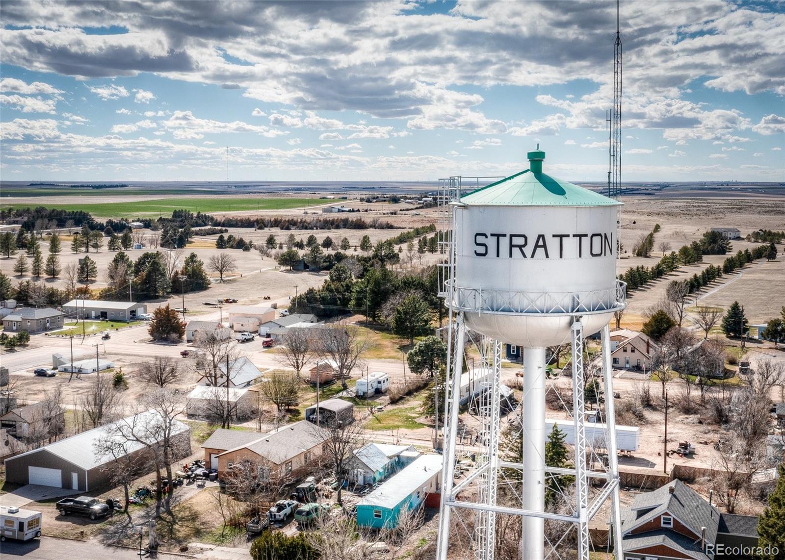 413 Main St, Stratton, CO 80836