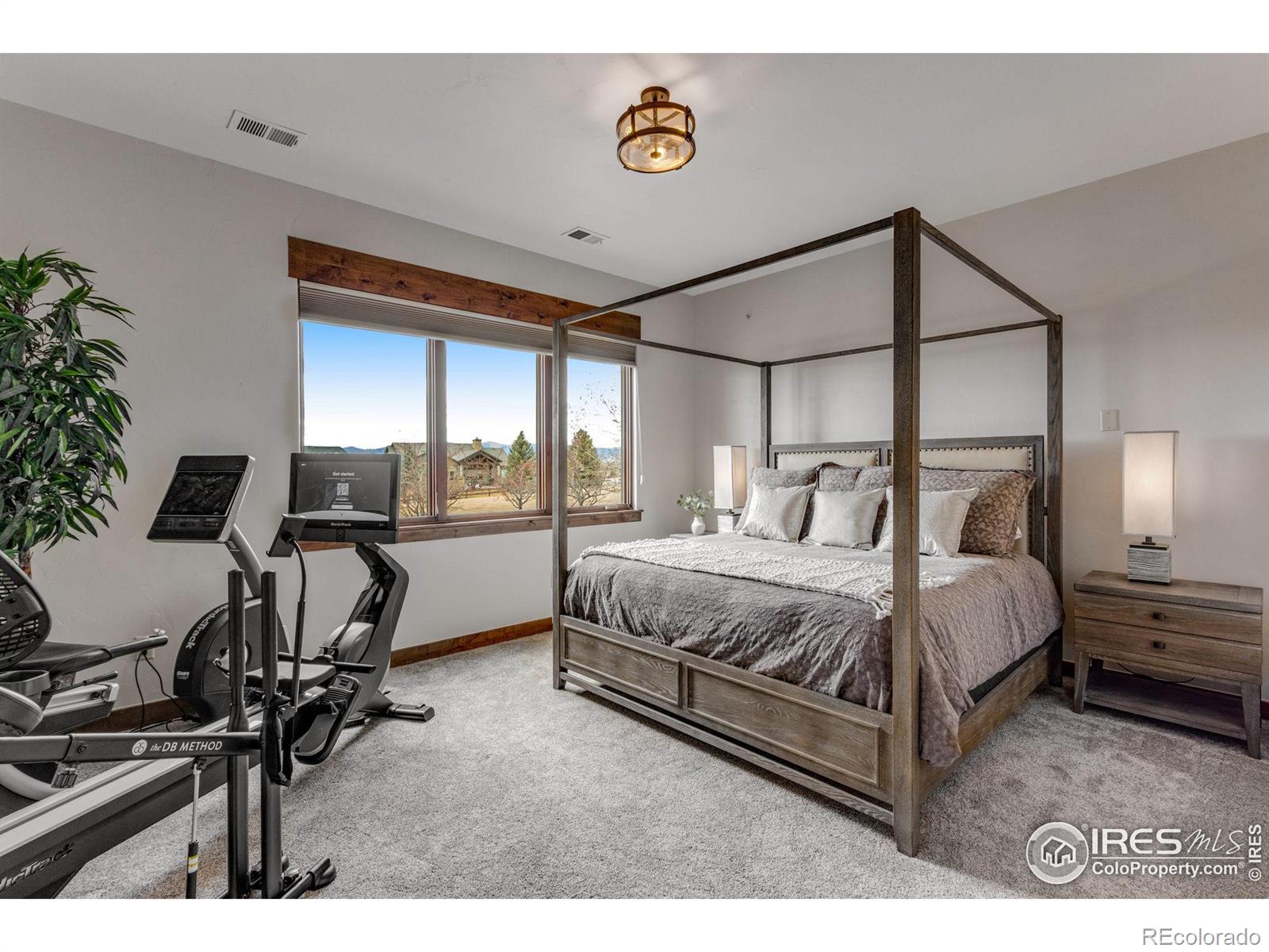 3865 Valley Crest Dr, Timnath, CO 80547