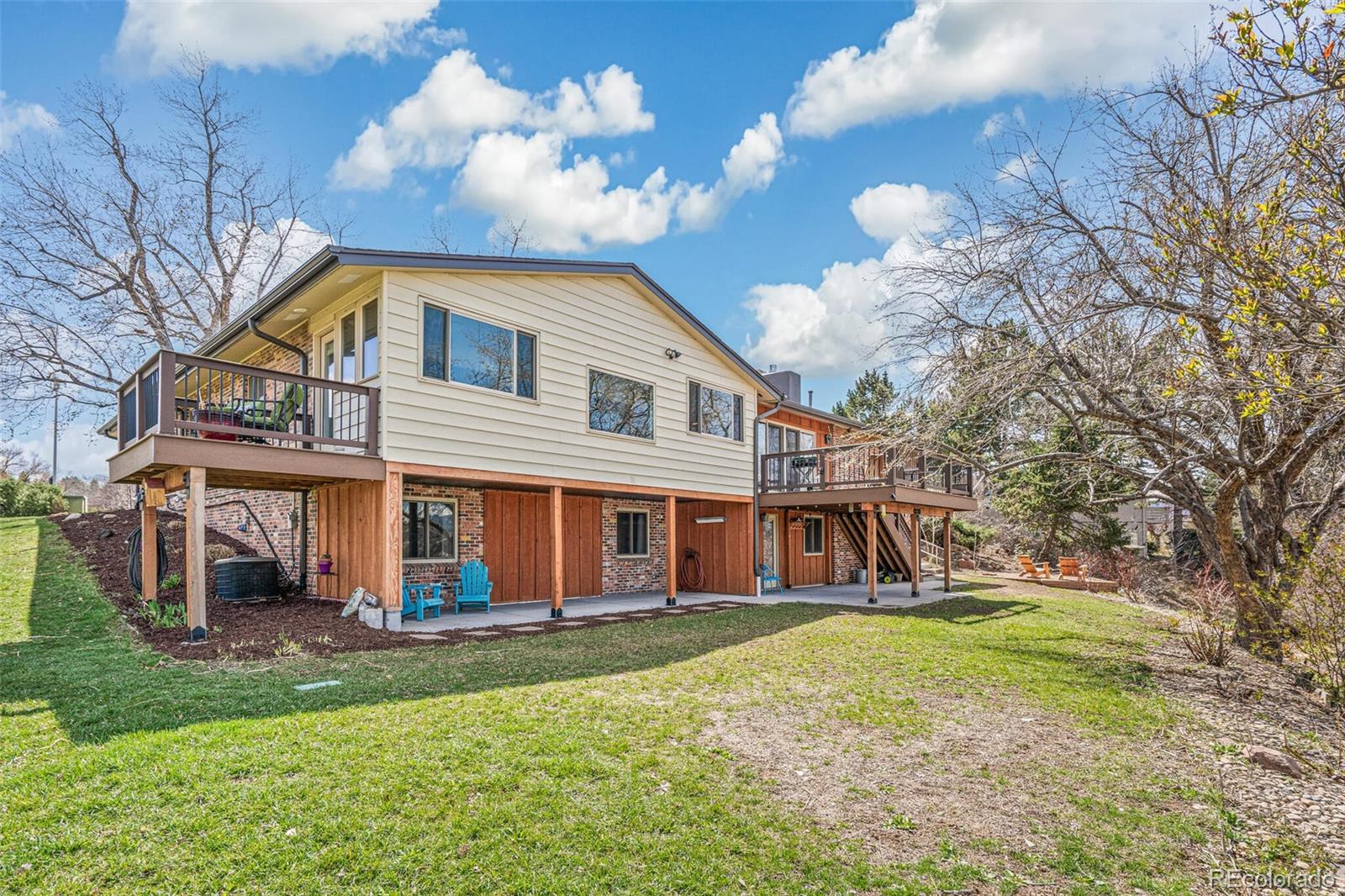 7 Rangeview Cir, Wheat Ridge, CO 80215
