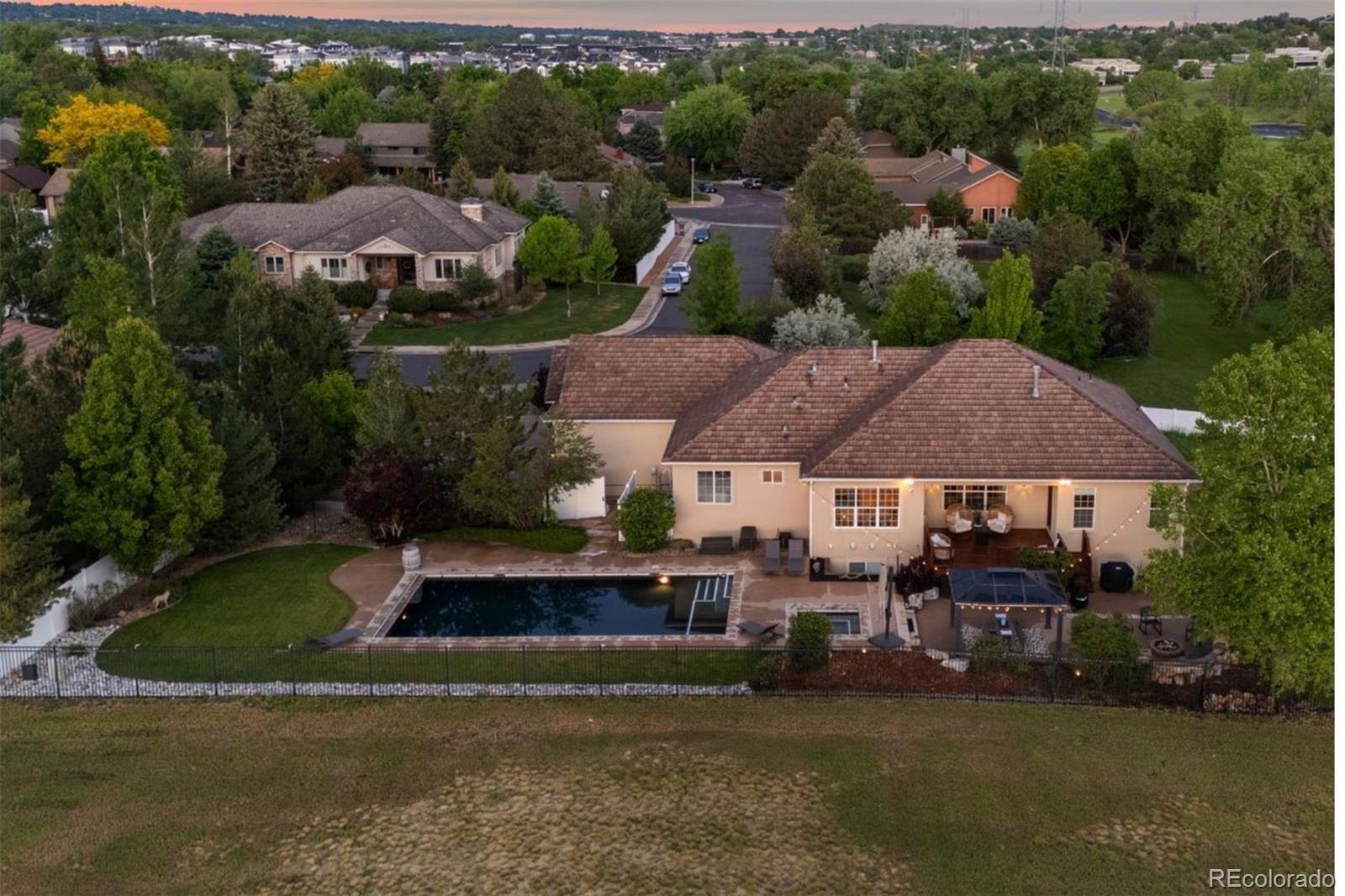 5653 Yank St, Arvada, CO 80002