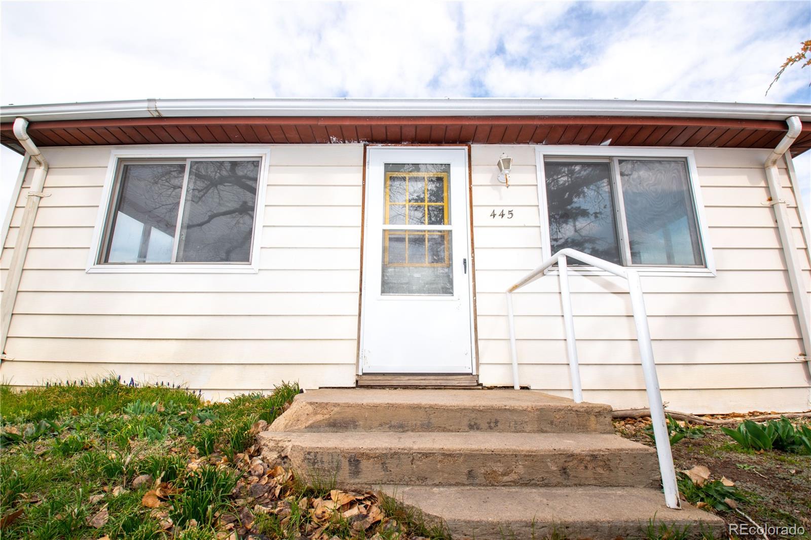455 Elm St, Deer Trail, CO 80105