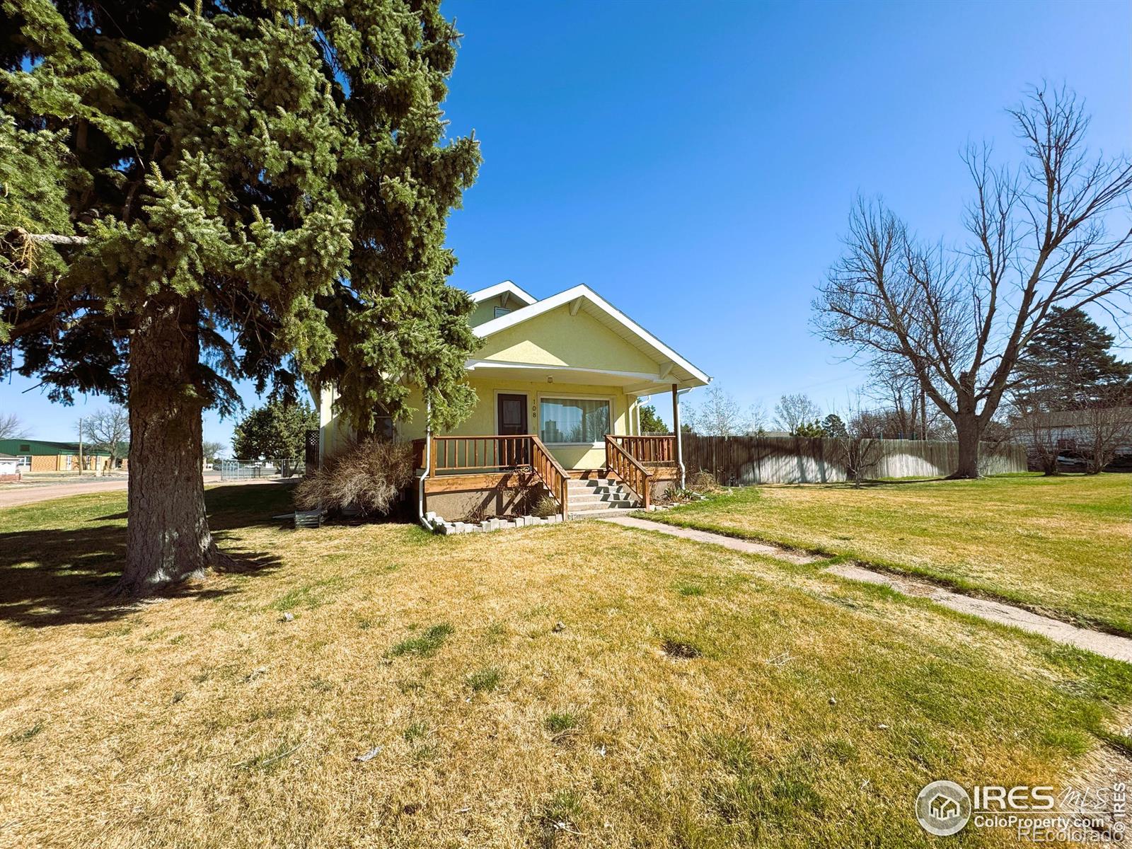108 E Douglas St, Fleming, CO 80728