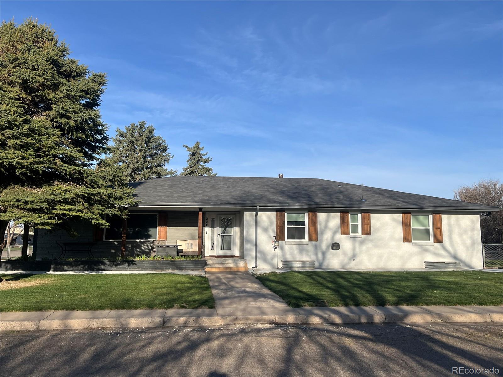 235 Pomeroy St, Burlington, CO 80807
