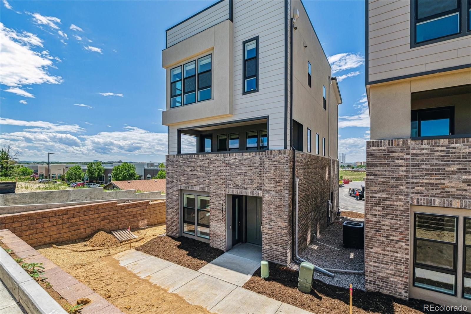 11493 E Briarwood Cir, Centennial, CO 80112