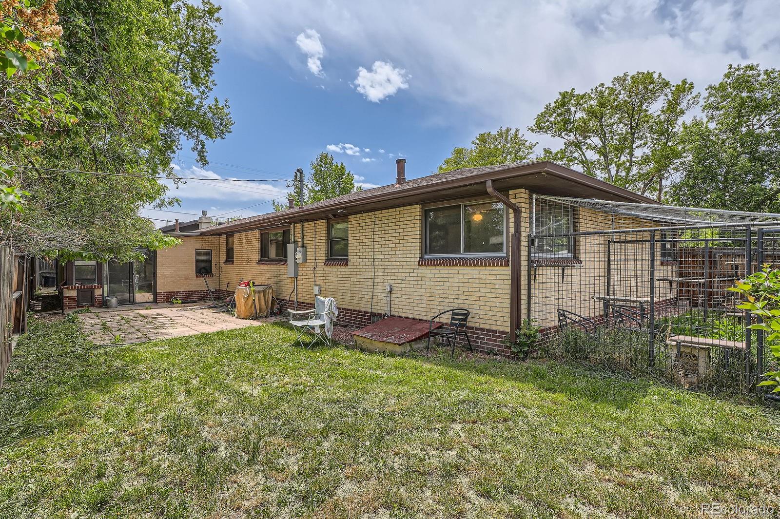 5600 Dover St, Arvada, CO 80002