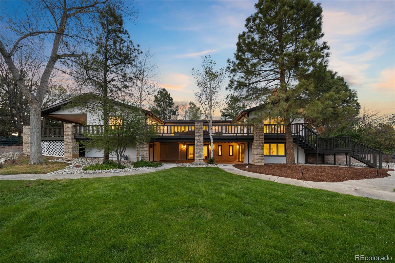 1 Greenridge Rd, Greenwood Village, CO 80111