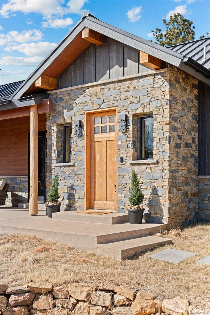 25350 Ridge Way, Golden, CO 80401