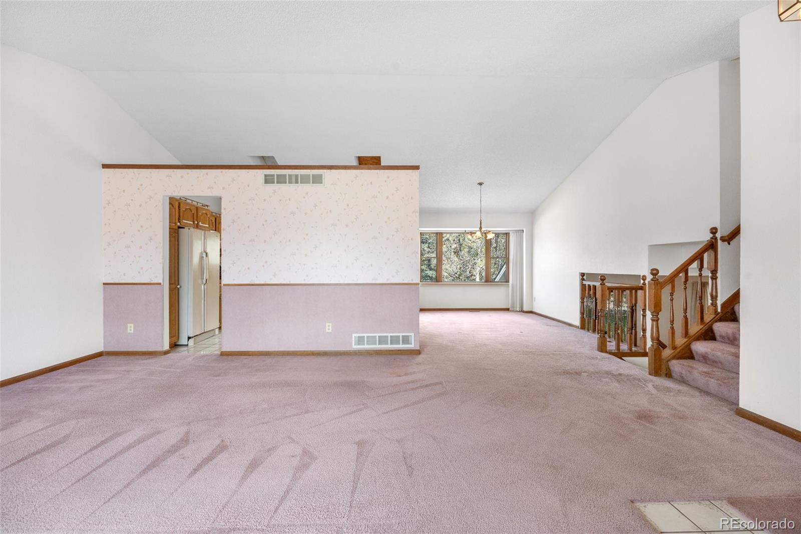 835 S Geneva St, Aurora, CO 80247