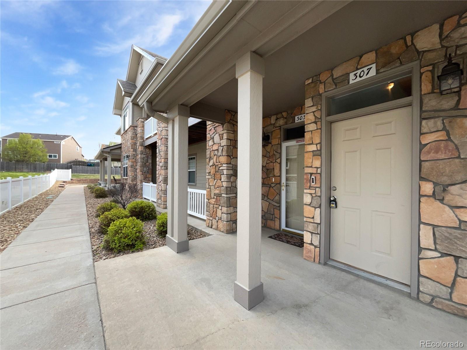 10818 Cimarron St #307, Firestone, CO 80504