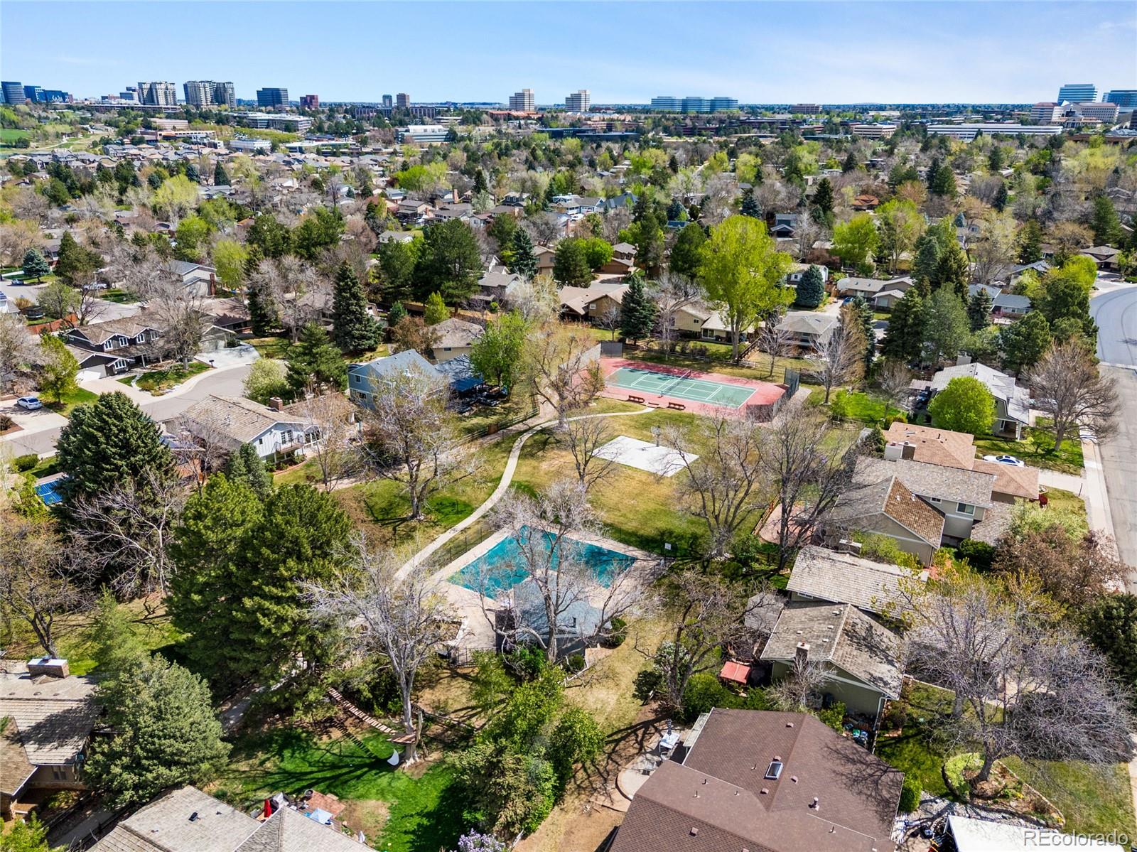 6389 S Monaco Ct, Centennial, CO 80111