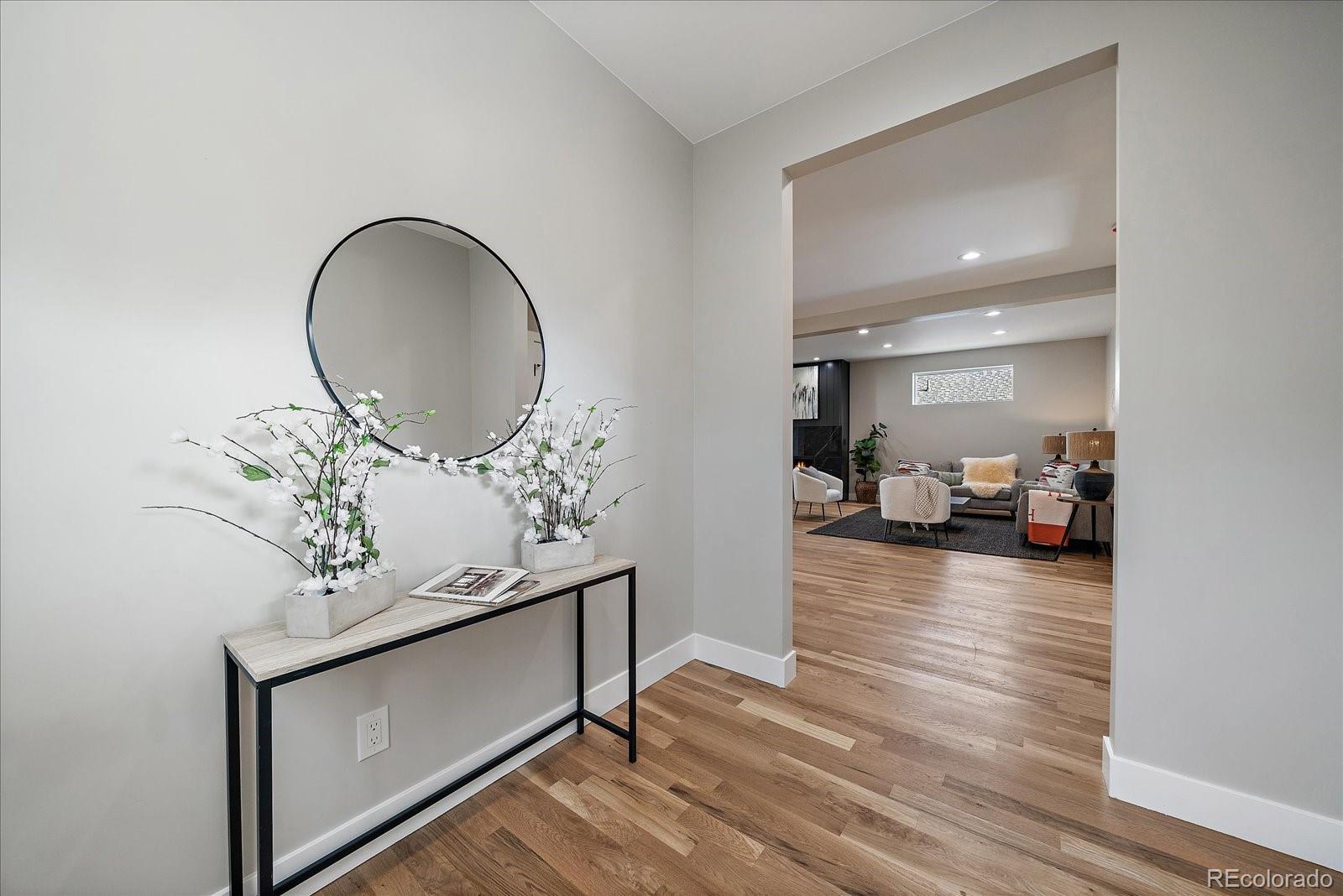 5838 S Louthan St, Littleton, CO 80120