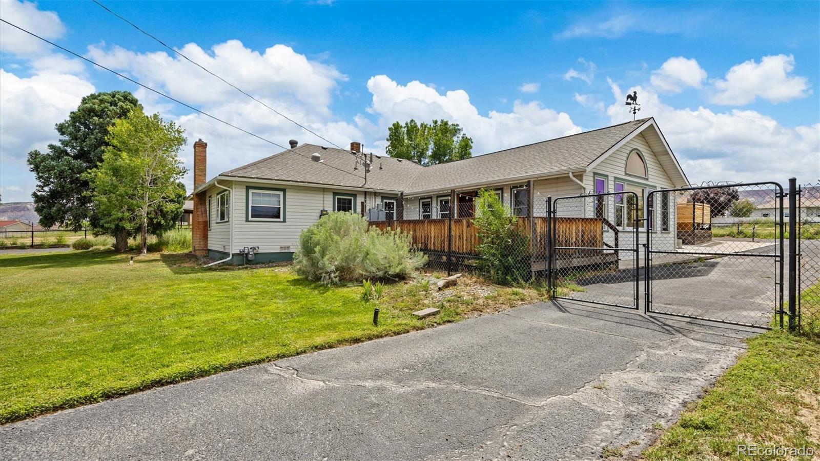 587 21 1/8 Rd, Grand Junction, CO 81507
