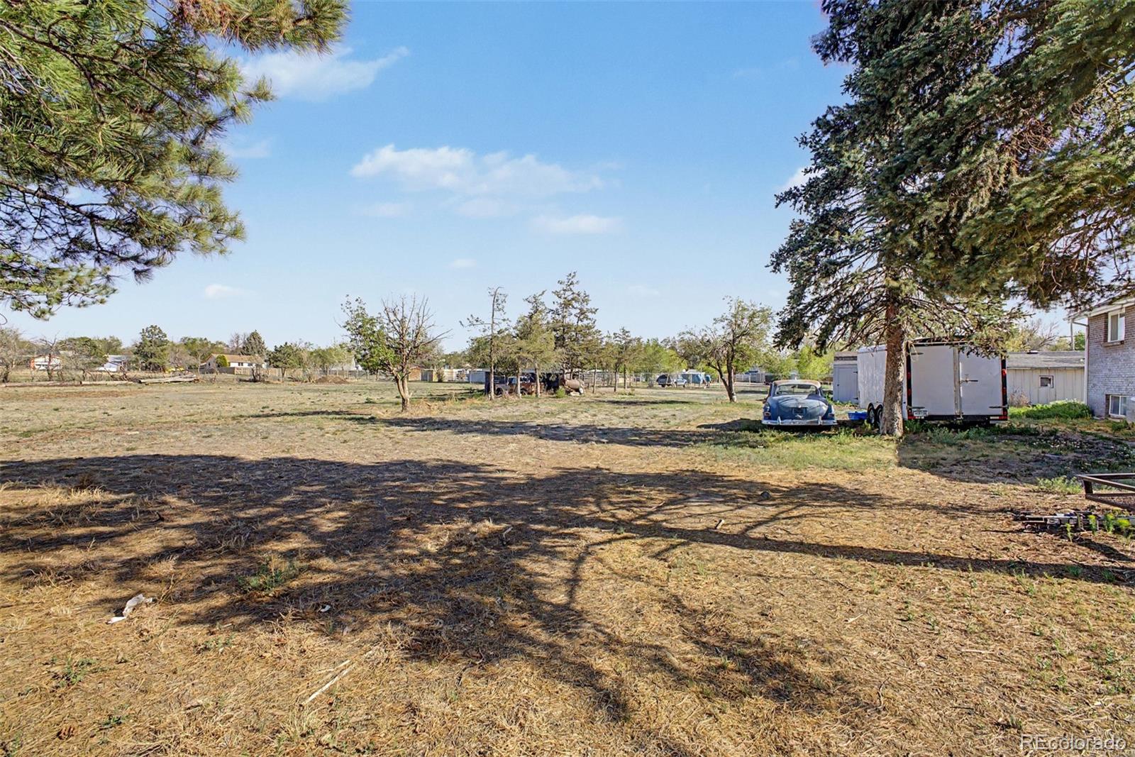 1960 Altura Blvd, Aurora, CO 80011