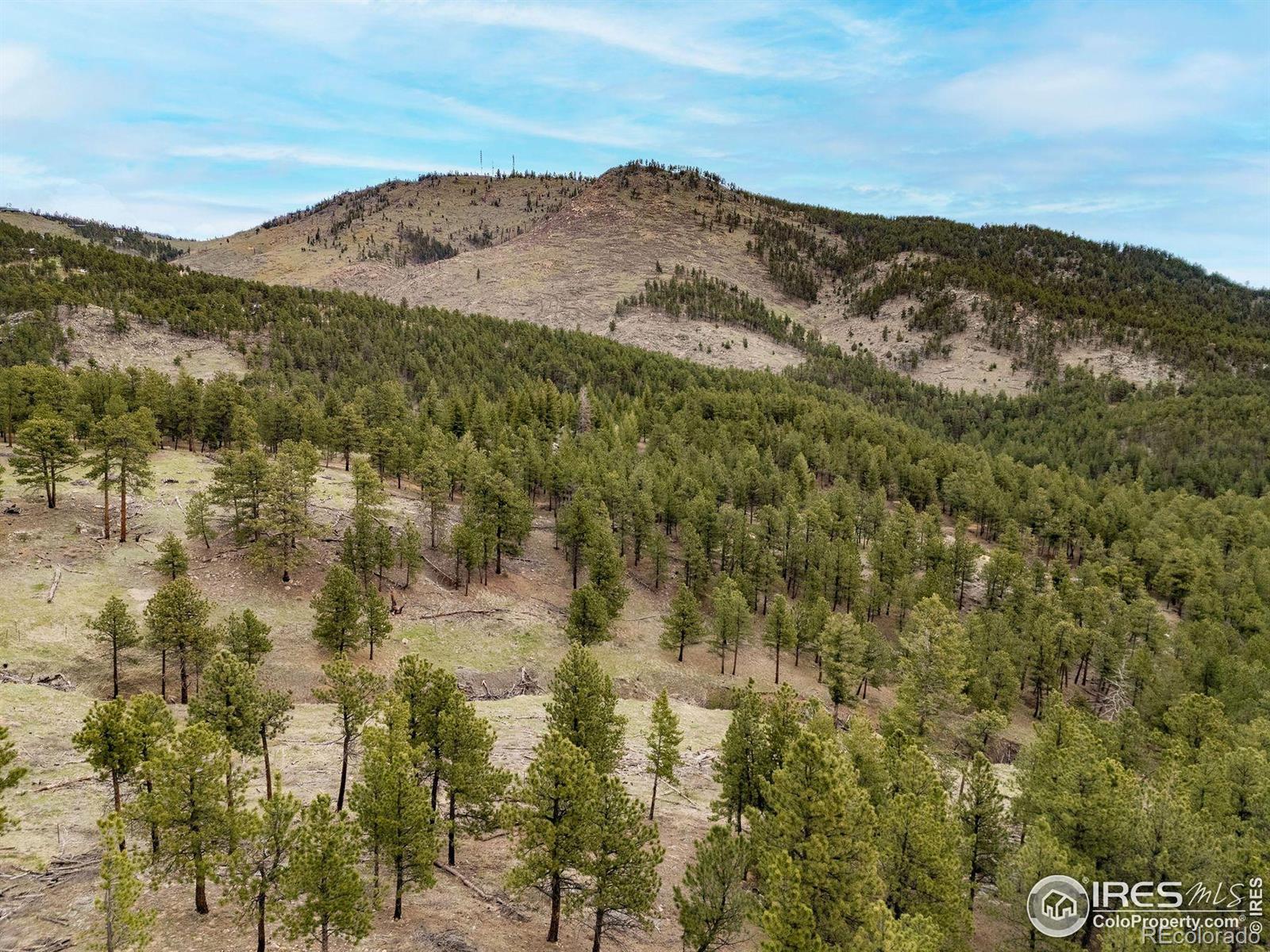 5228 Sunshine Canyon Dr, Boulder, CO 80302