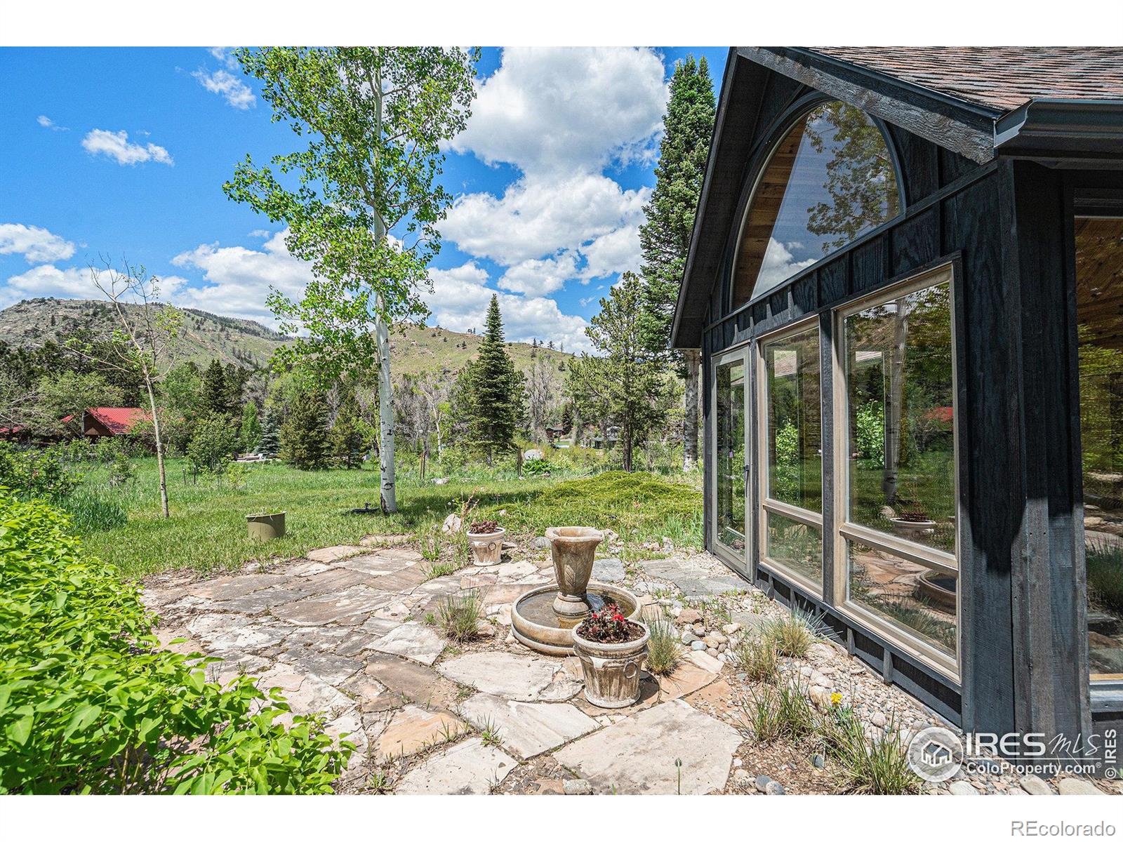 504 Rustic Rd, Bellvue, CO 80512