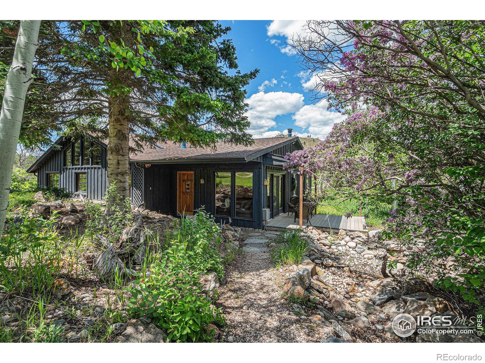 504 Rustic Rd, Bellvue, CO 80512