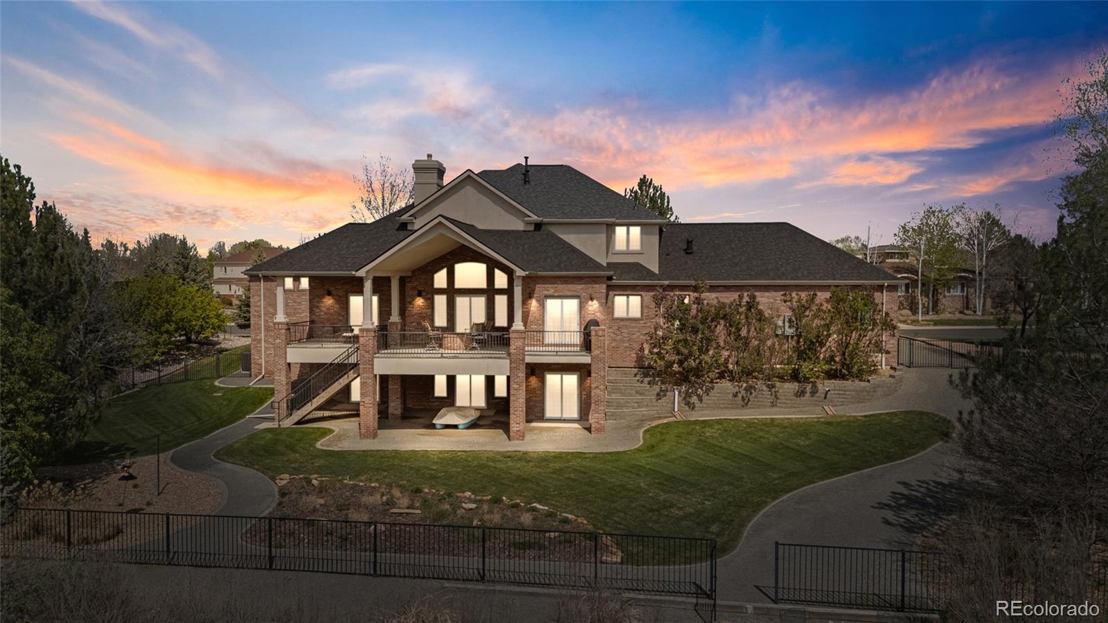 3 White Pelican Cir, Thornton, CO 80241