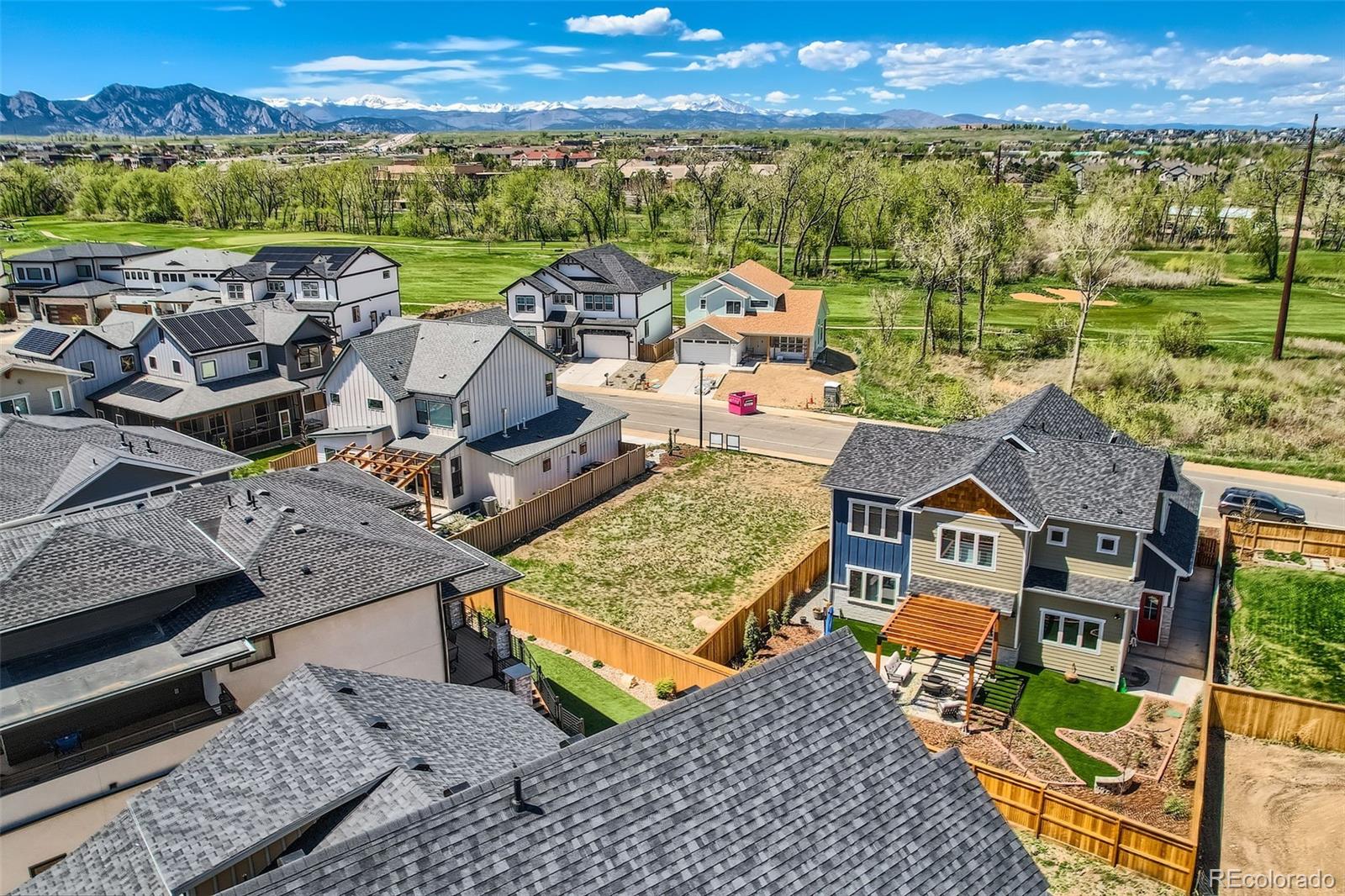 1002 Turnberry Cir, Louisville, CO 80027