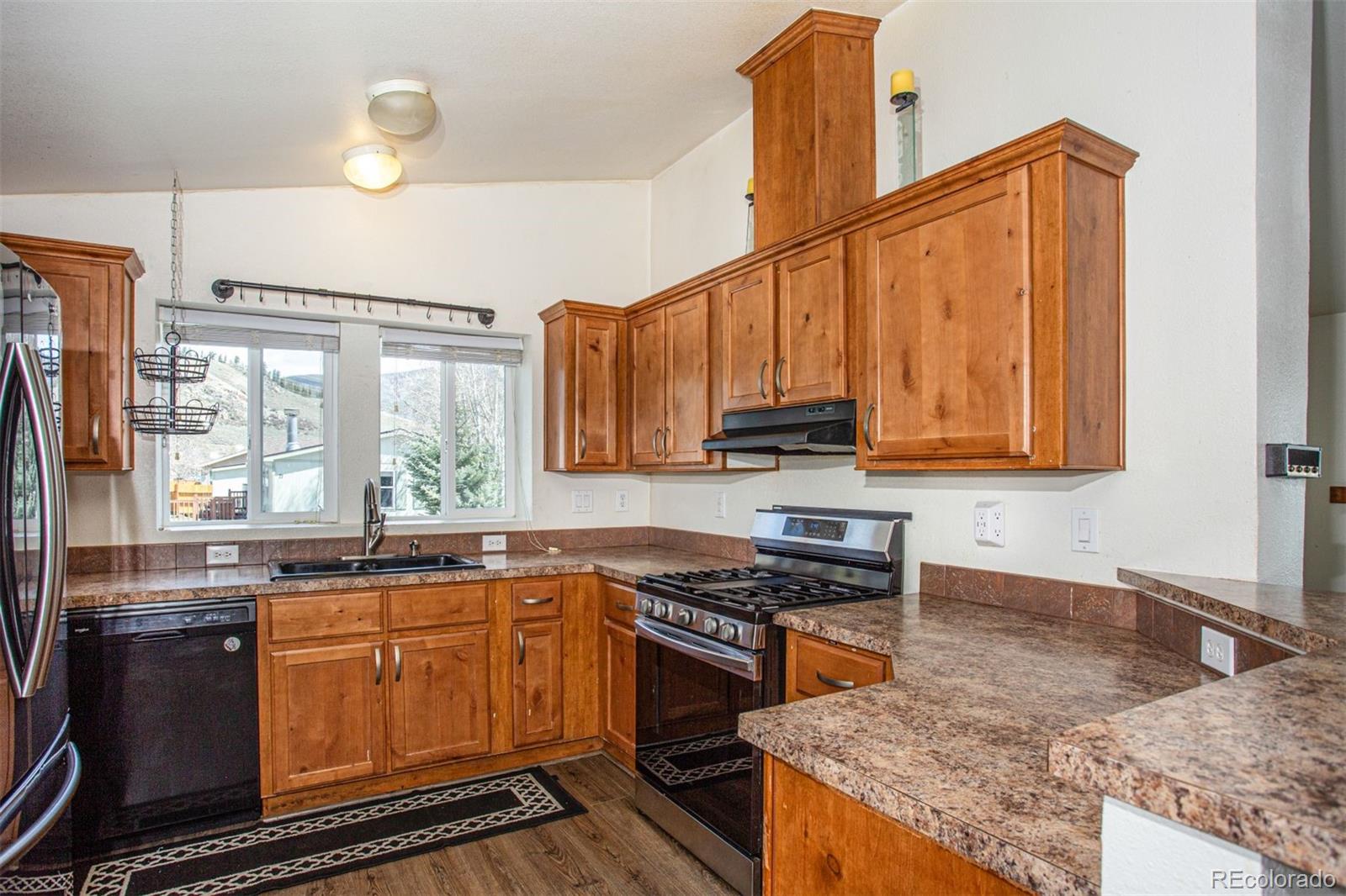 40 Maroon Peak Cir, Dillon, CO 80435