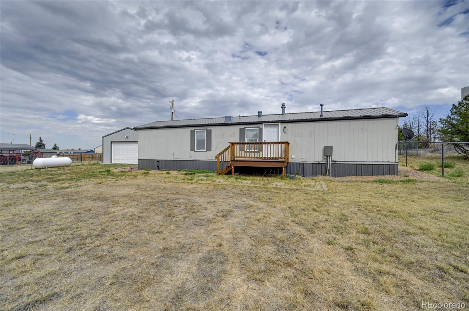 804 Sioux Ave, Simla, CO 80835