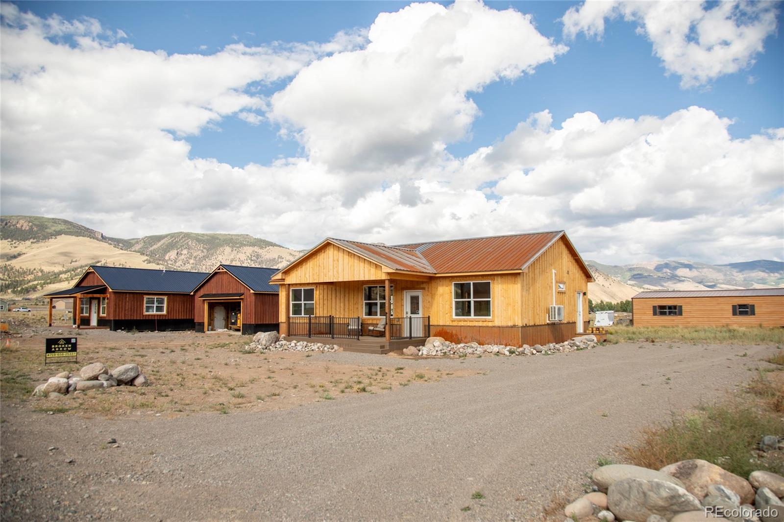 416 Apex Dr, Creede, CO 81130