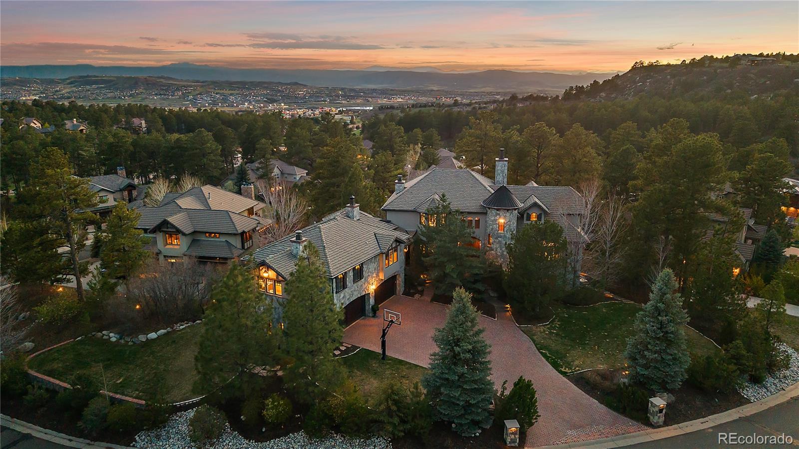 5085 Knobcone Dr, Castle Rock, CO 80108