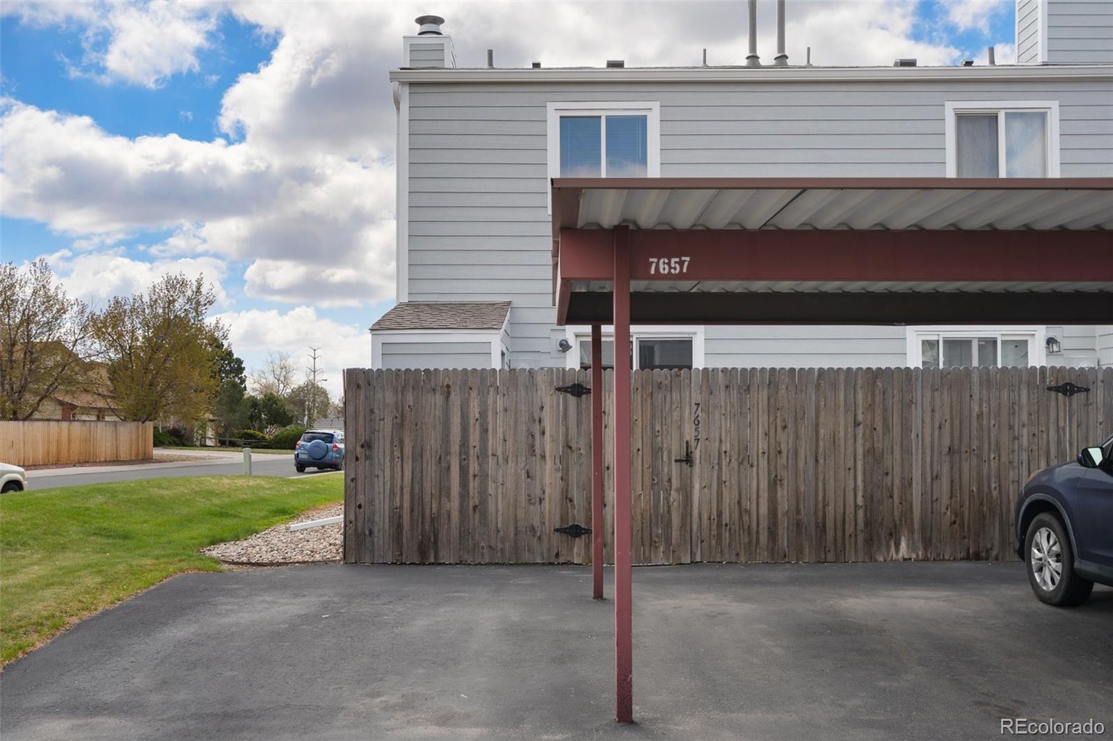 7657 Lexington Manor Dr, Colorado Springs, CO 80920