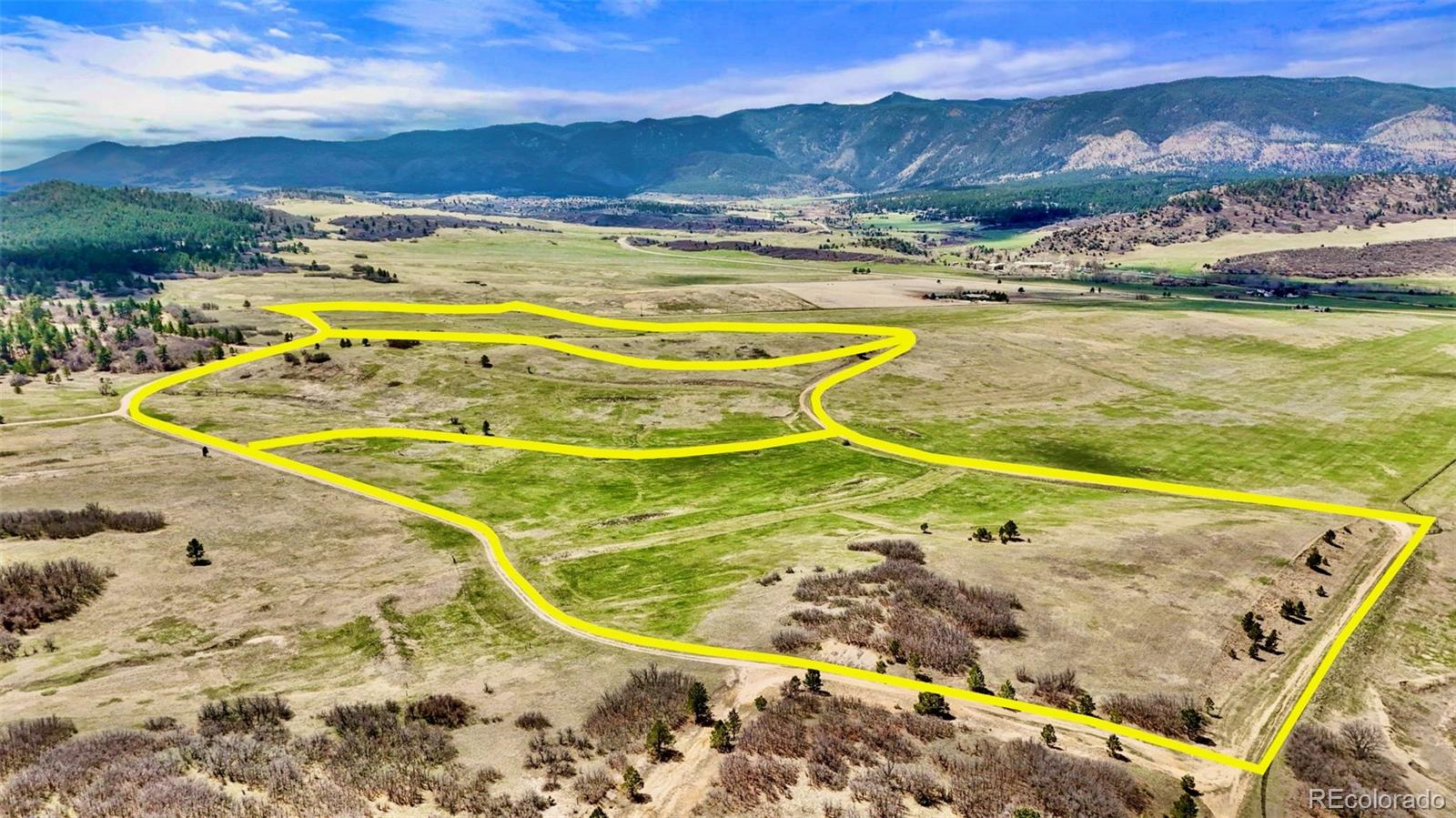 3 S Perry Park Rd, Larkspur, CO 80118