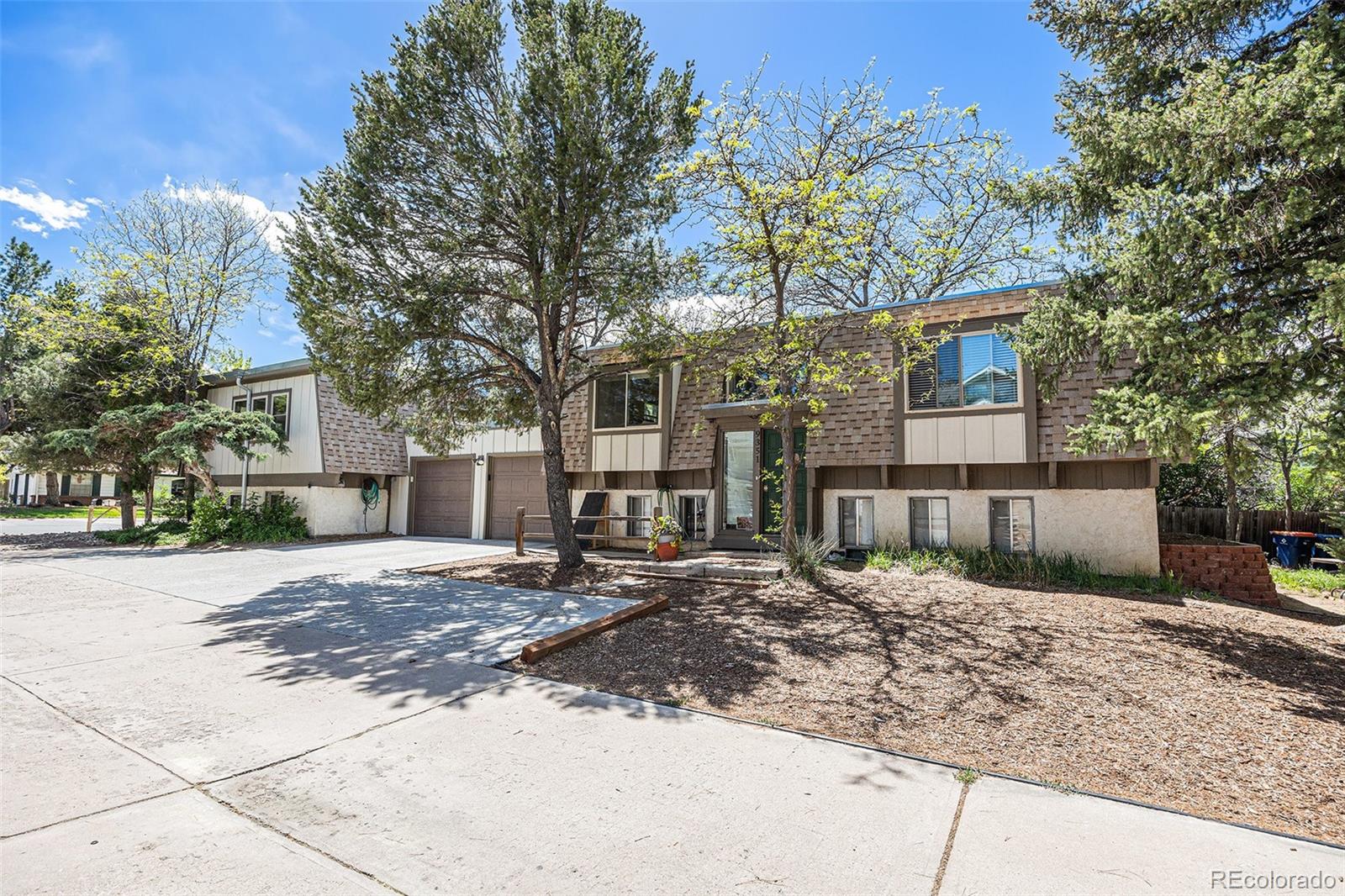 9349 E Chenango Ave, Greenwood Village, CO 80111