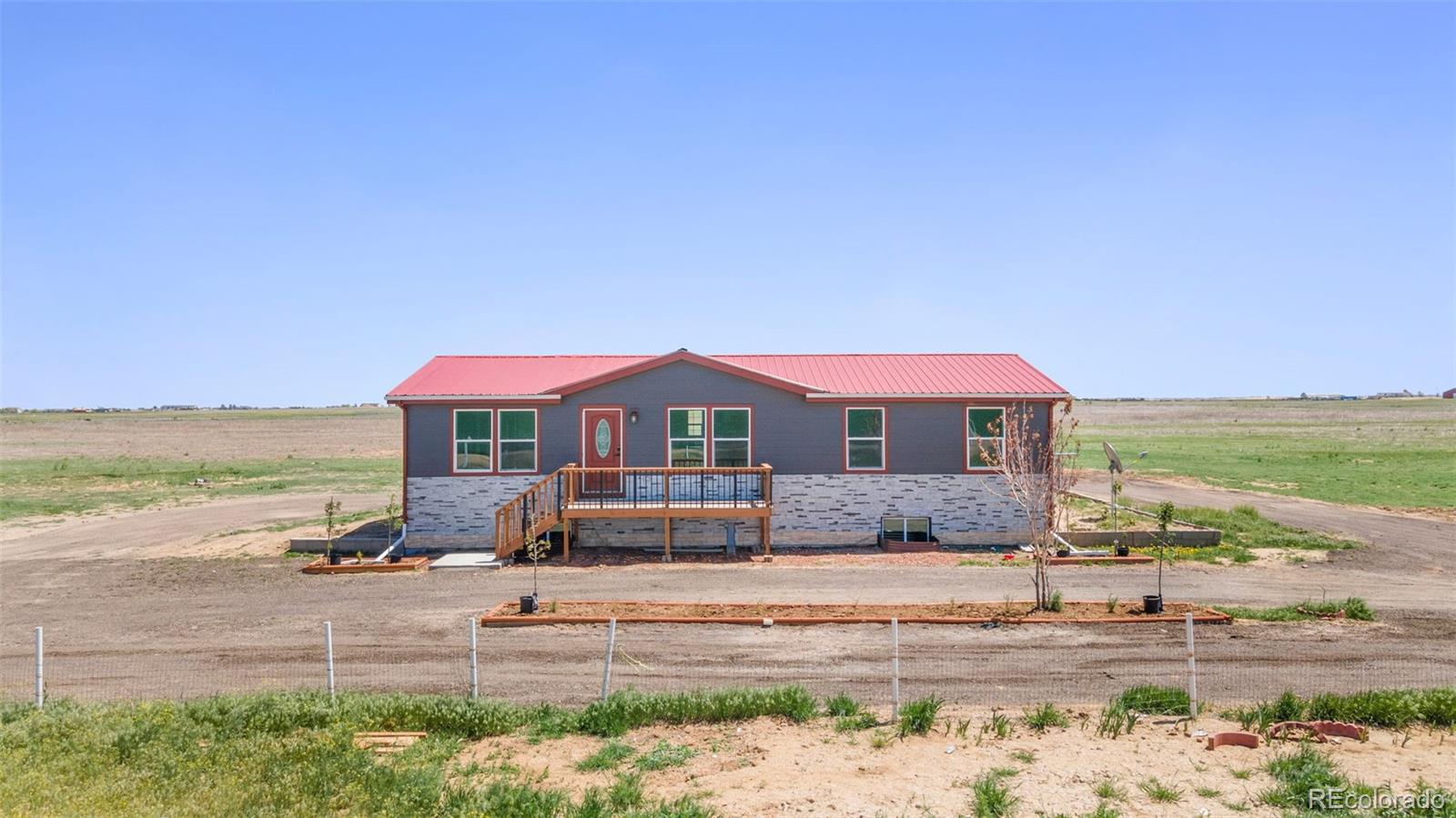41575 E 88th Ave, Bennett, CO 80102