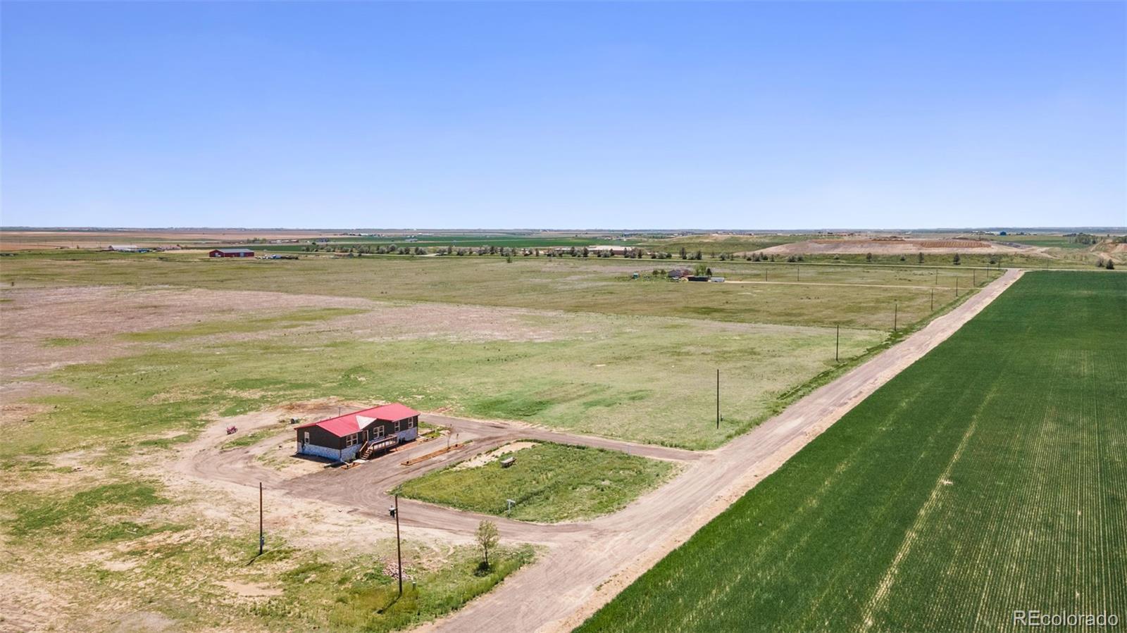 41575 E 88th Ave, Bennett, CO 80102