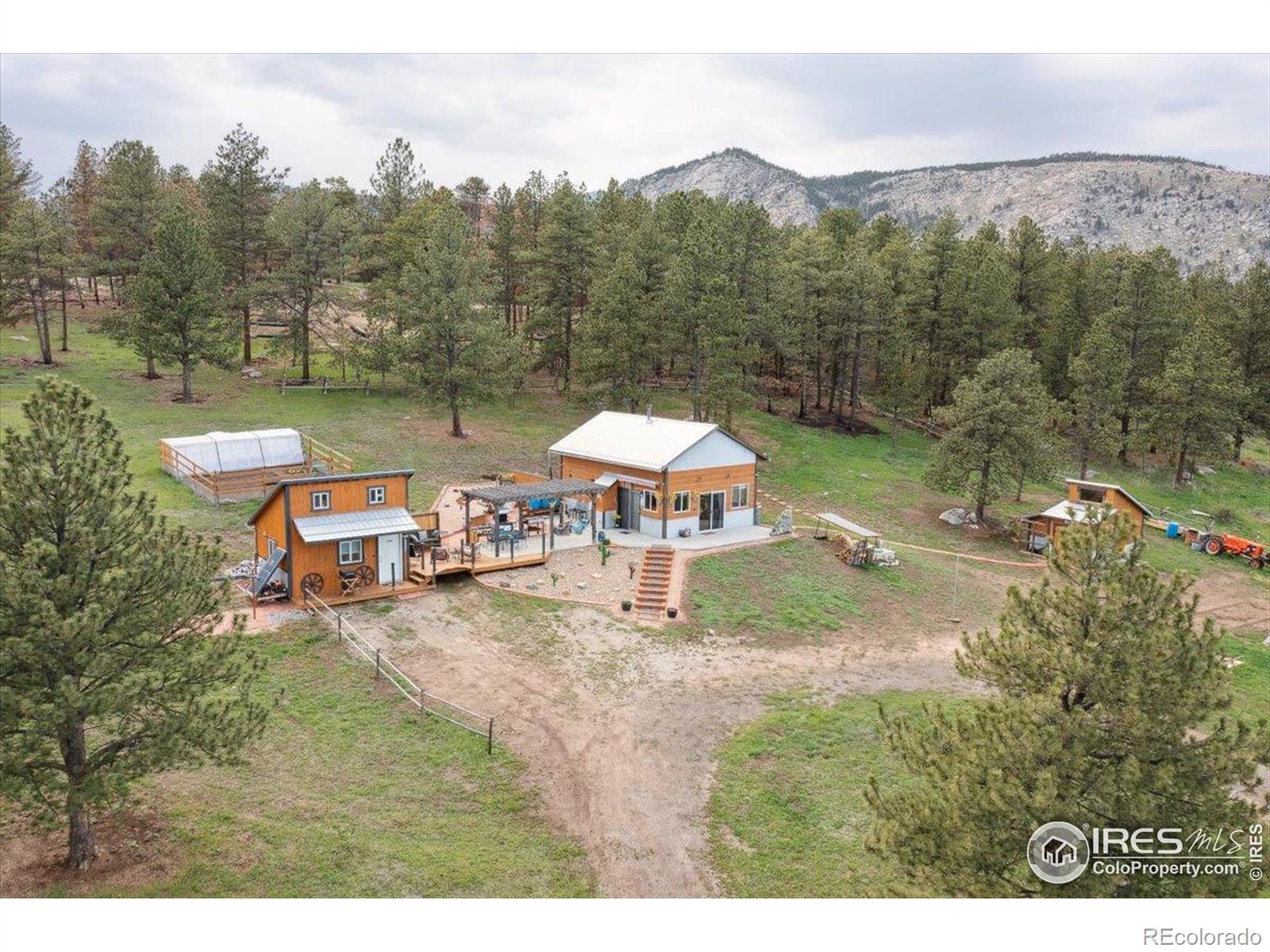 1095 Spruce Mountain Dr, Drake, CO 80515