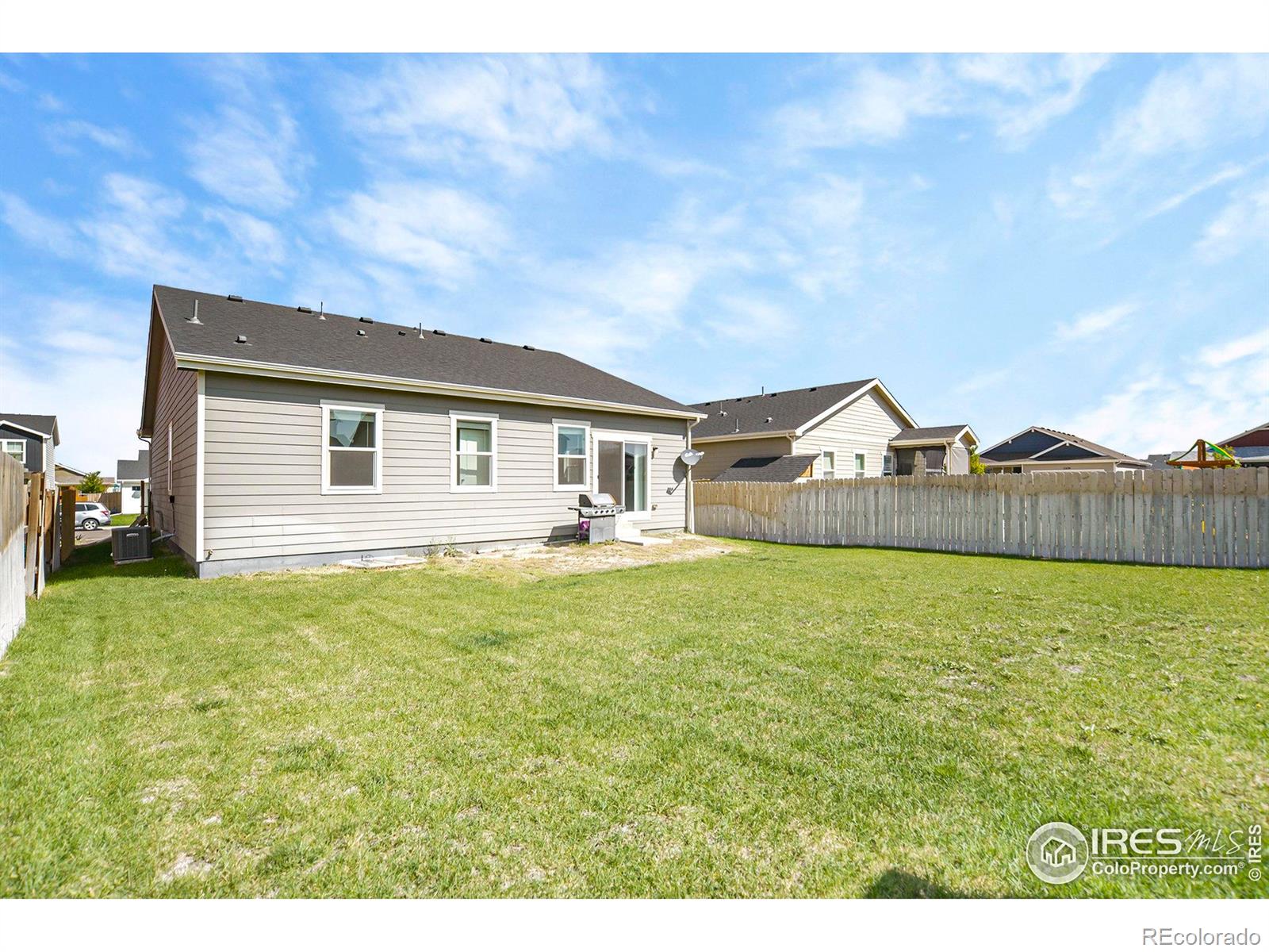 502 Pronghorn Ct, Wiggins, CO 80654