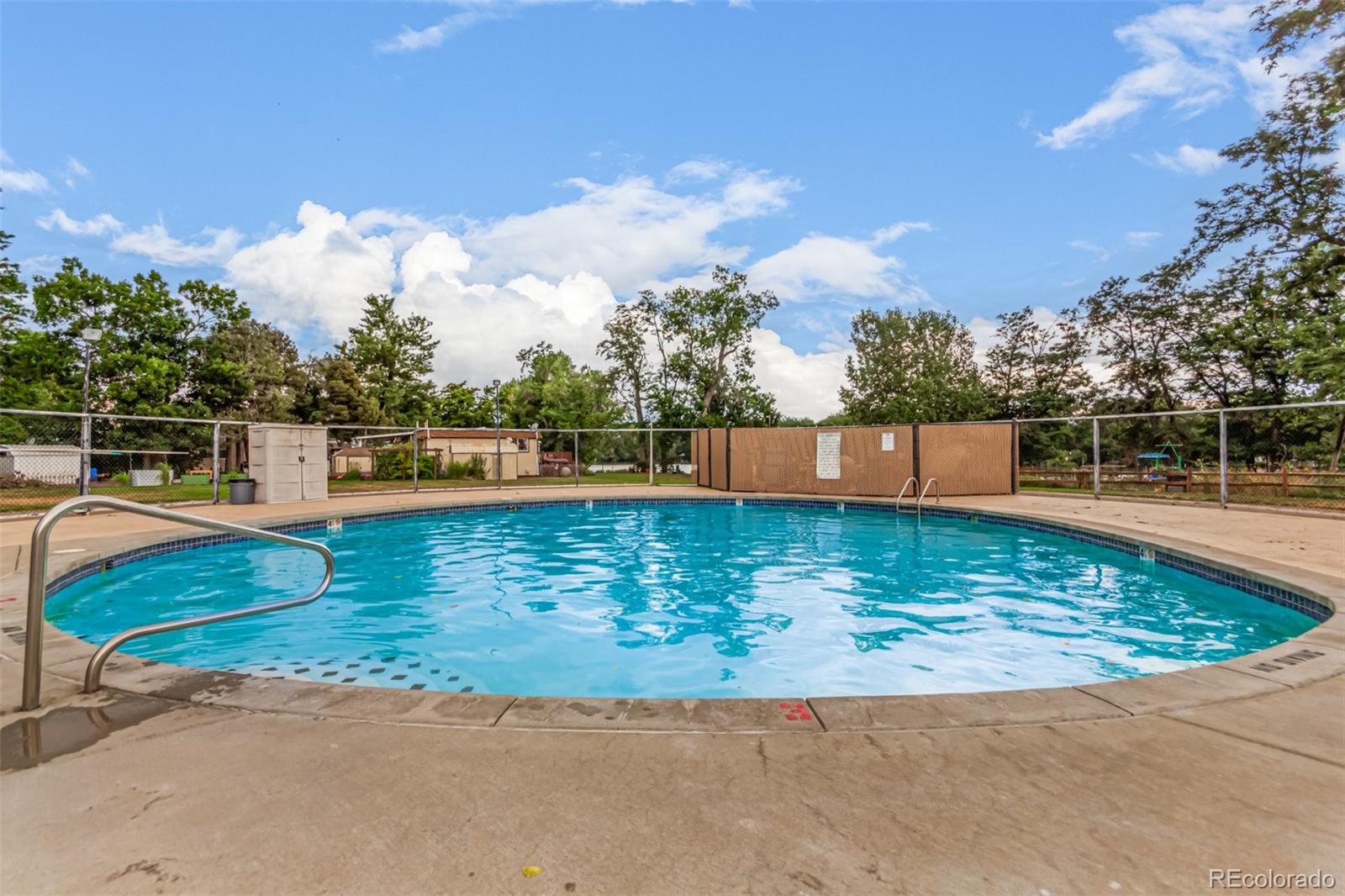 8201 S Santa Fe Dr Lot 15, Littleton, CO 80120