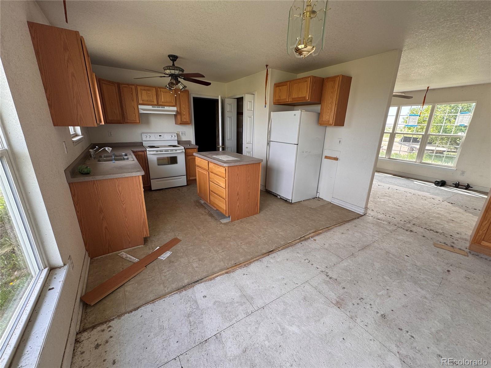 38423 County Road 166, Agate, CO 80101