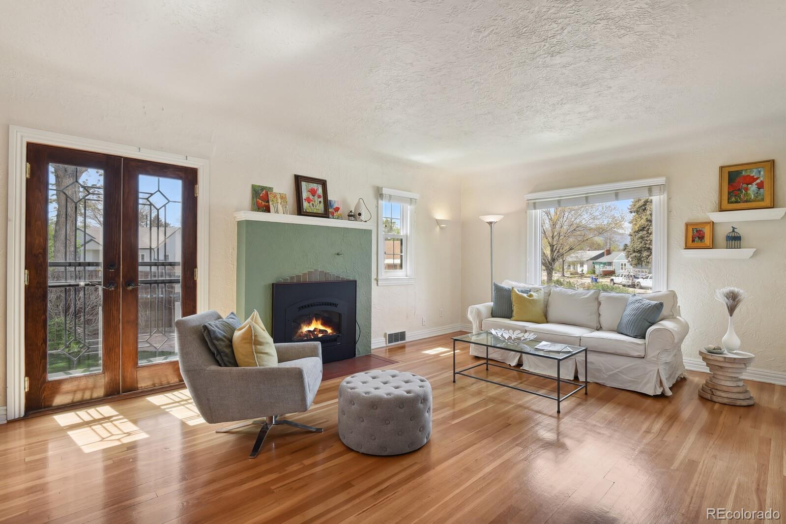 1003 N Institute St, Colorado Springs, CO 80903