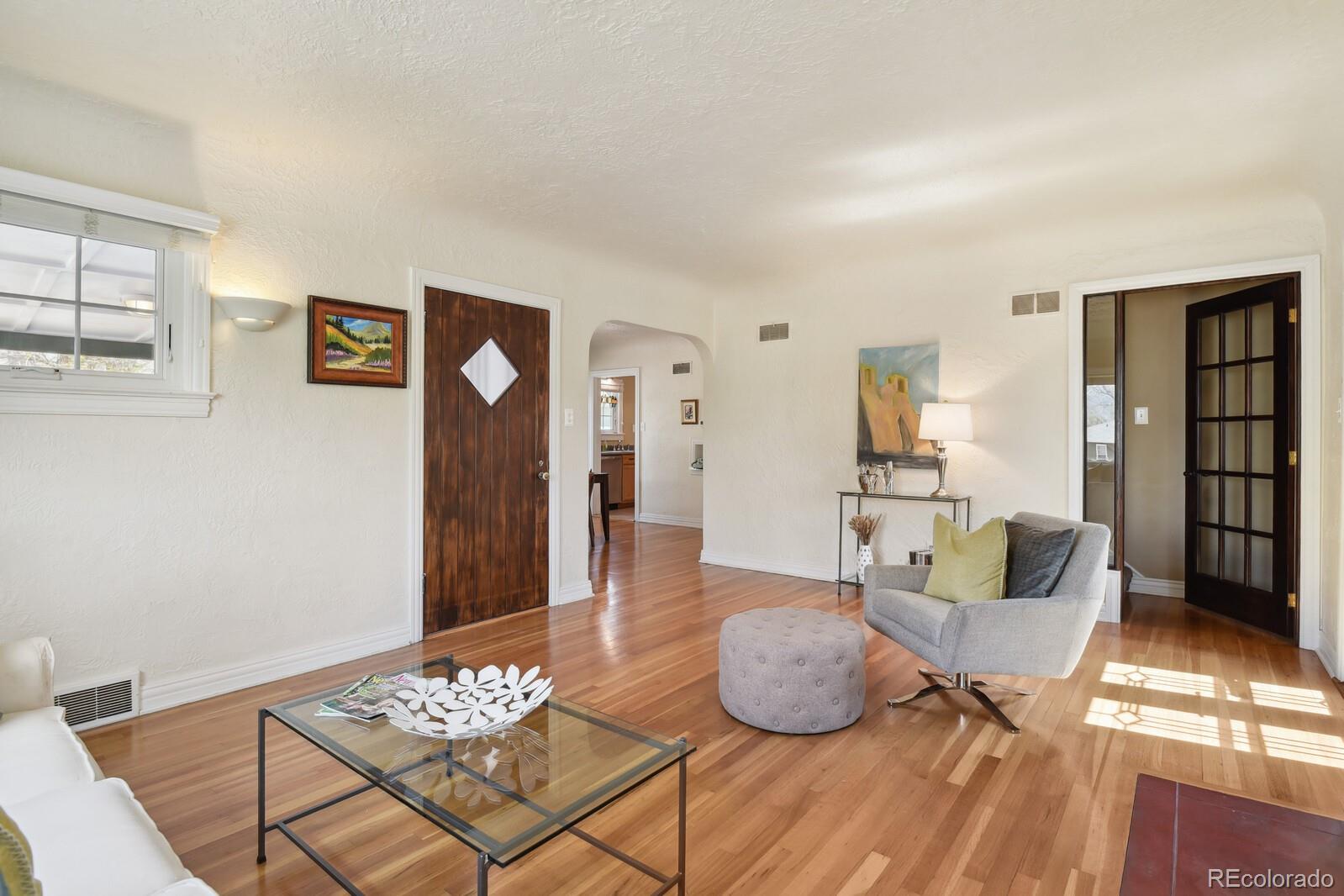 1003 N Institute St, Colorado Springs, CO 80903