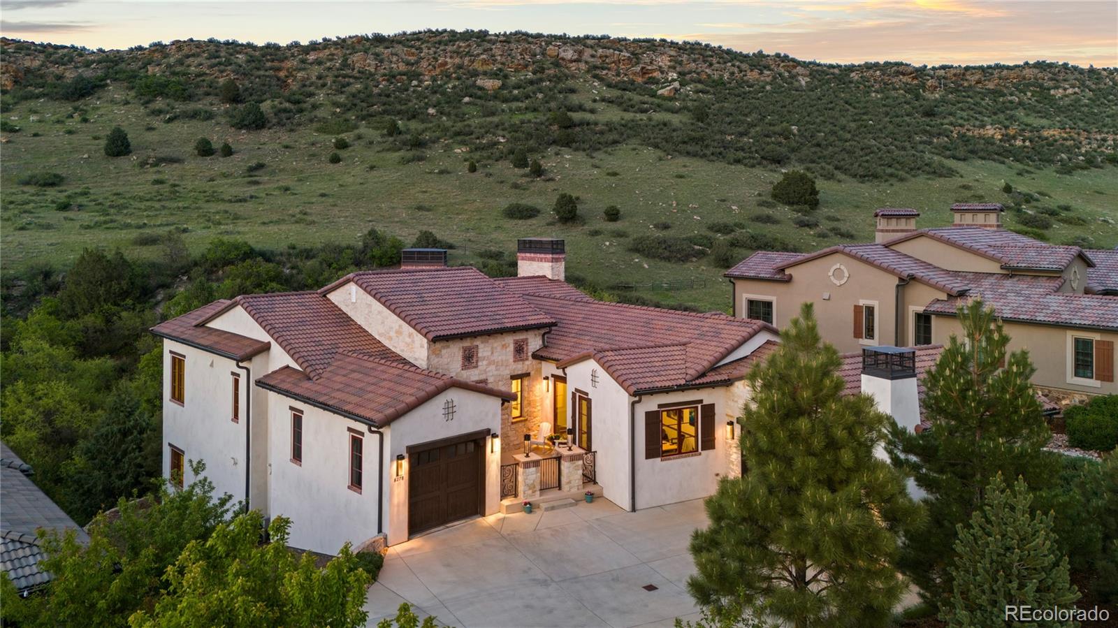 8278 Raphael Ln, Littleton, CO 80125