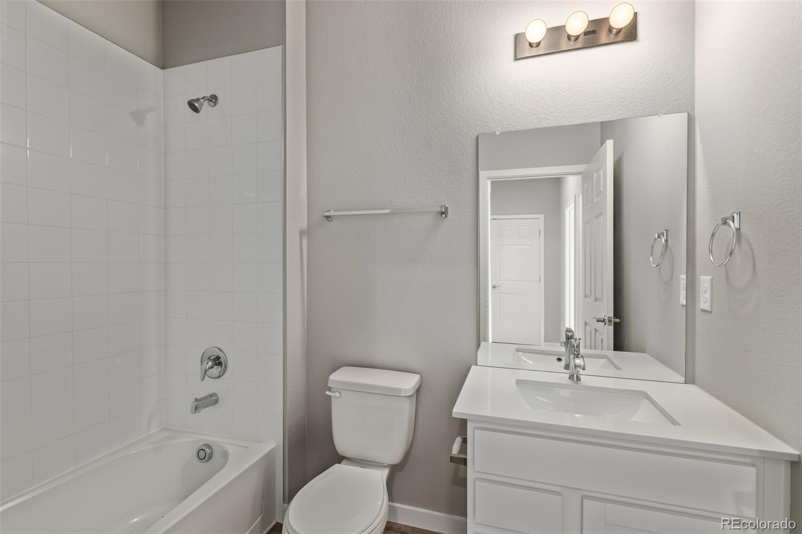2877 E 103rd Dr, Thornton, CO 80229