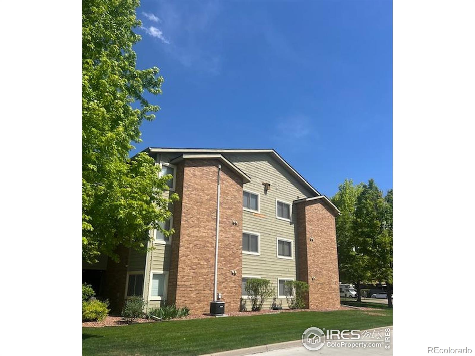 50 19th Ave #9, Longmont, CO 80501
