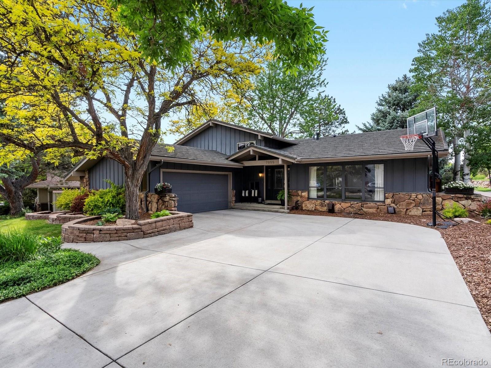 7055 E Heritage Pl S, Centennial, CO 80111