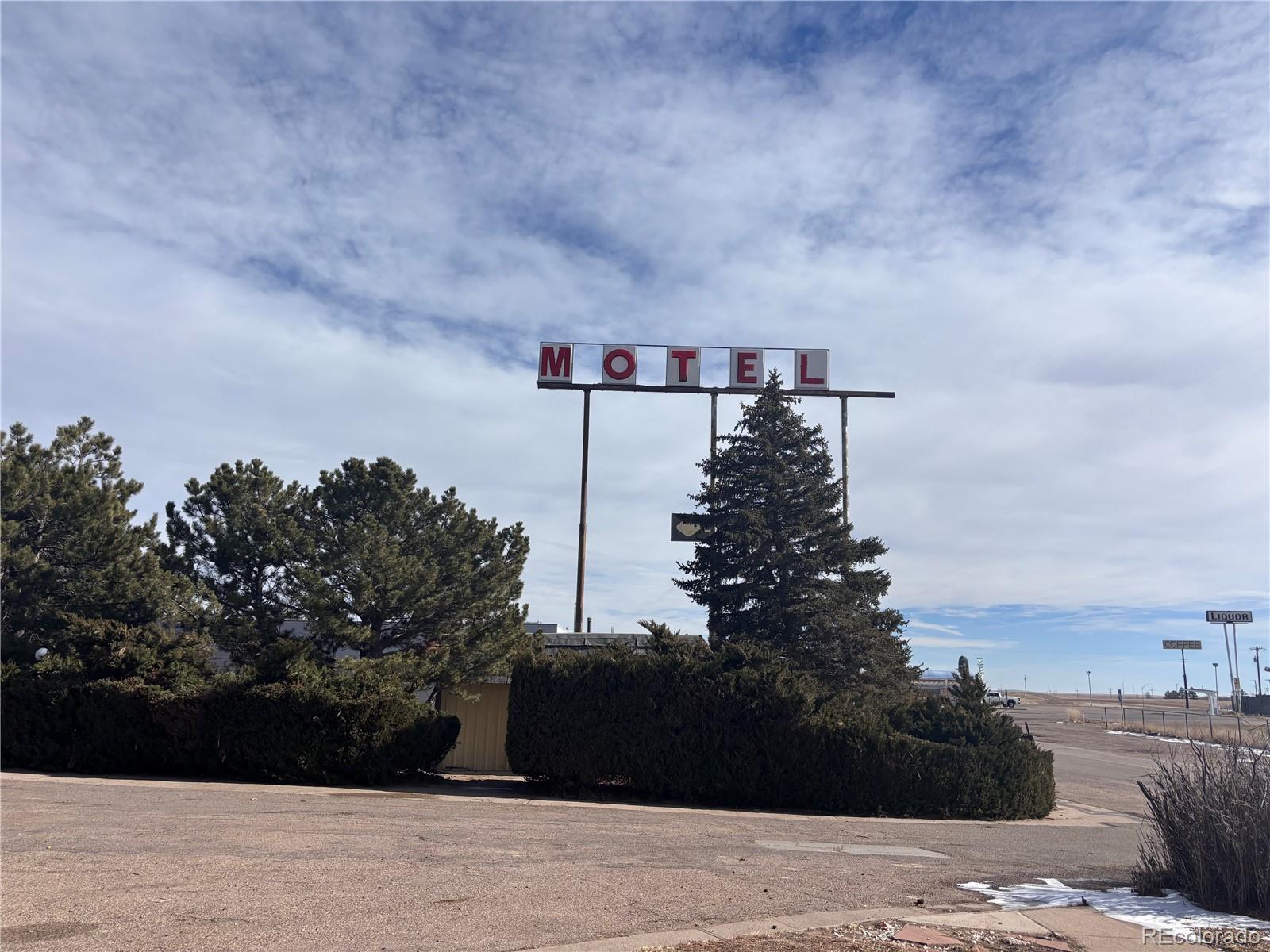 244 E High St, Flagler, CO 80815