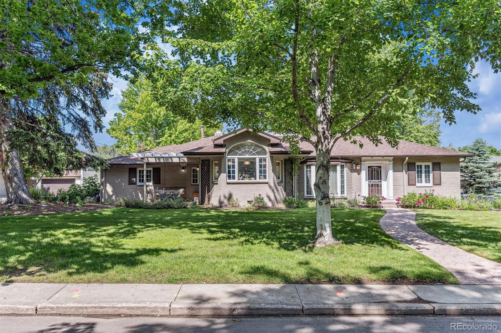 801 S Steele St, Denver, CO 80209