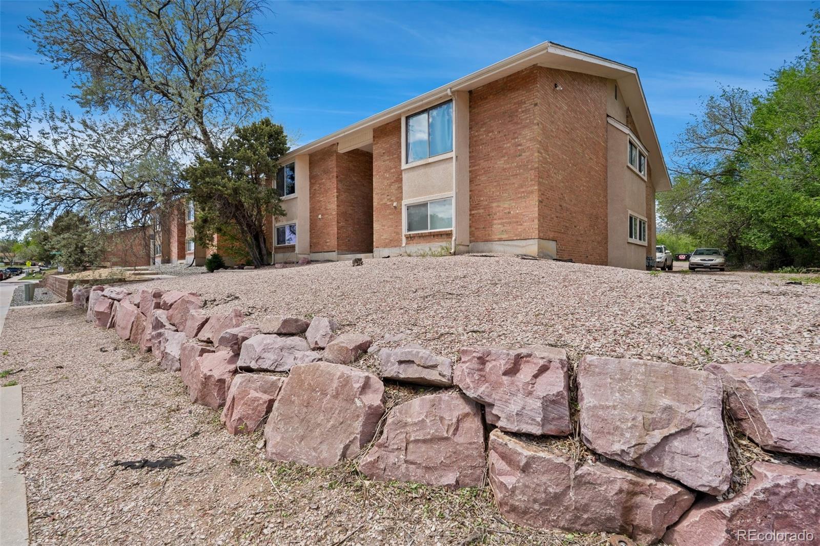 1314 Holland Park Blvd, Colorado Springs, CO 80907
