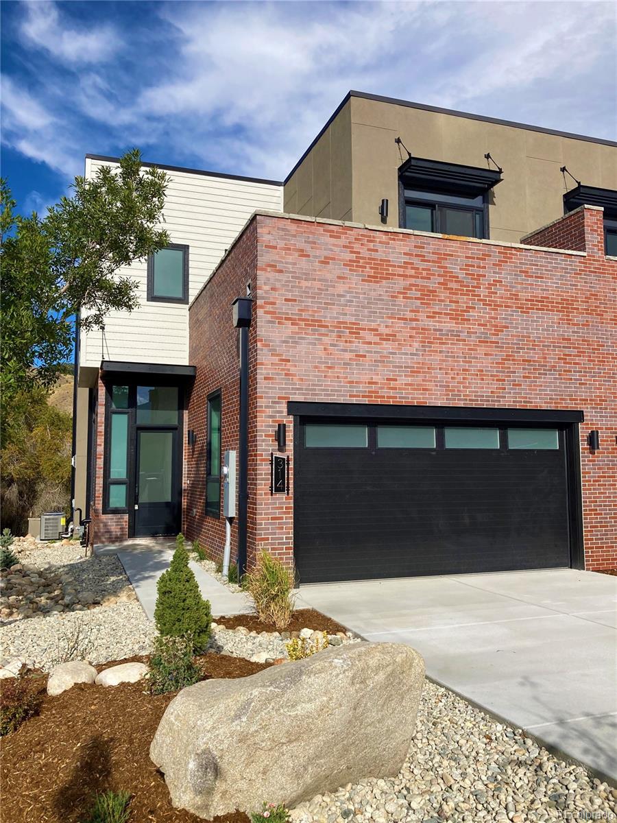 314 E Sackett Ave, Salida, CO 81201