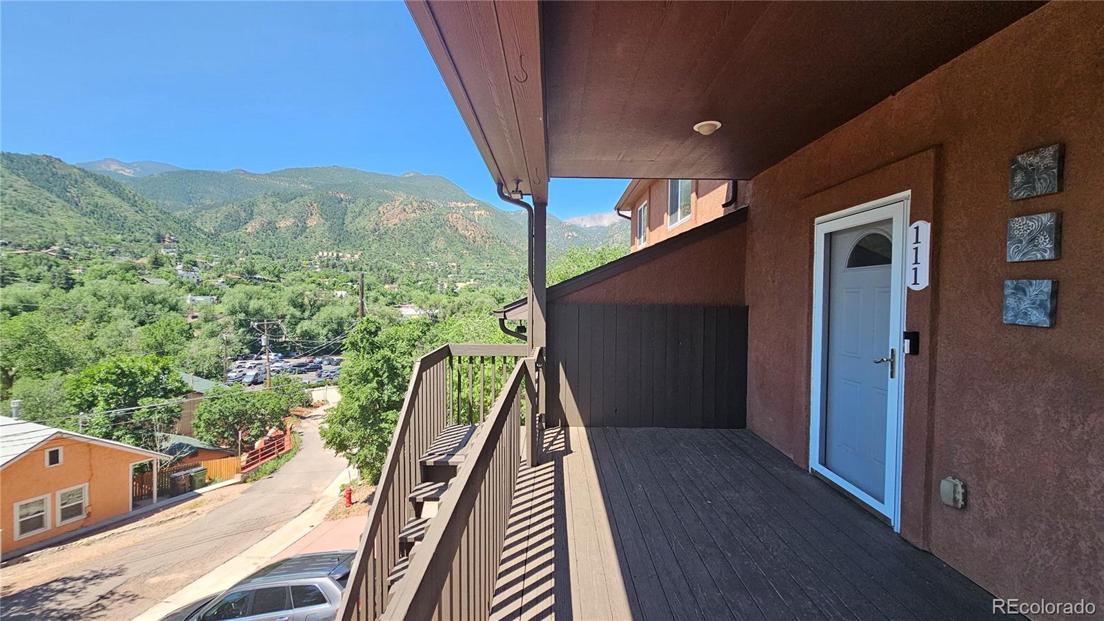 111 Pinon Ln, Manitou Springs, CO 80829