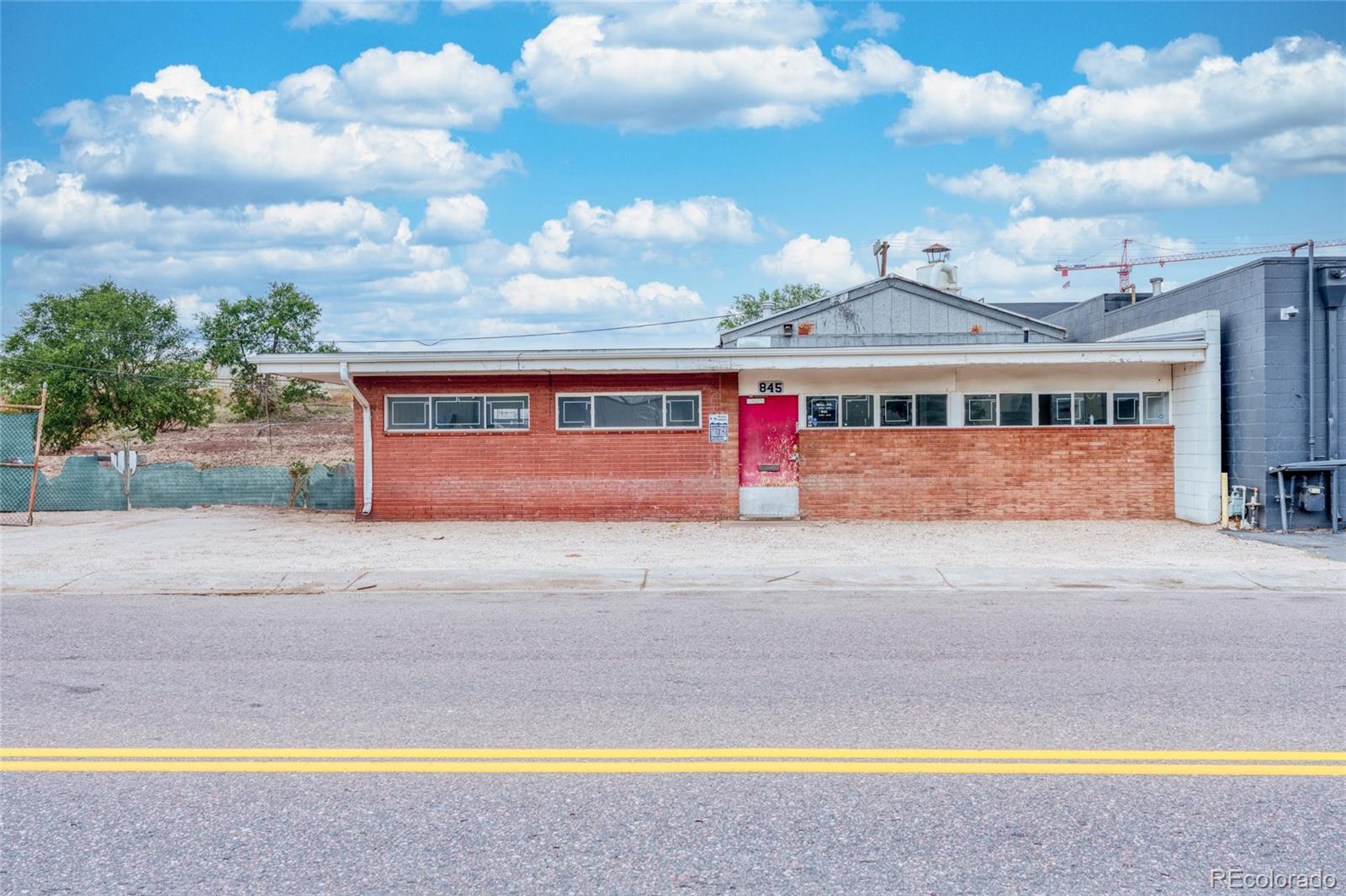 845 Wyandot St, Denver, CO 80204