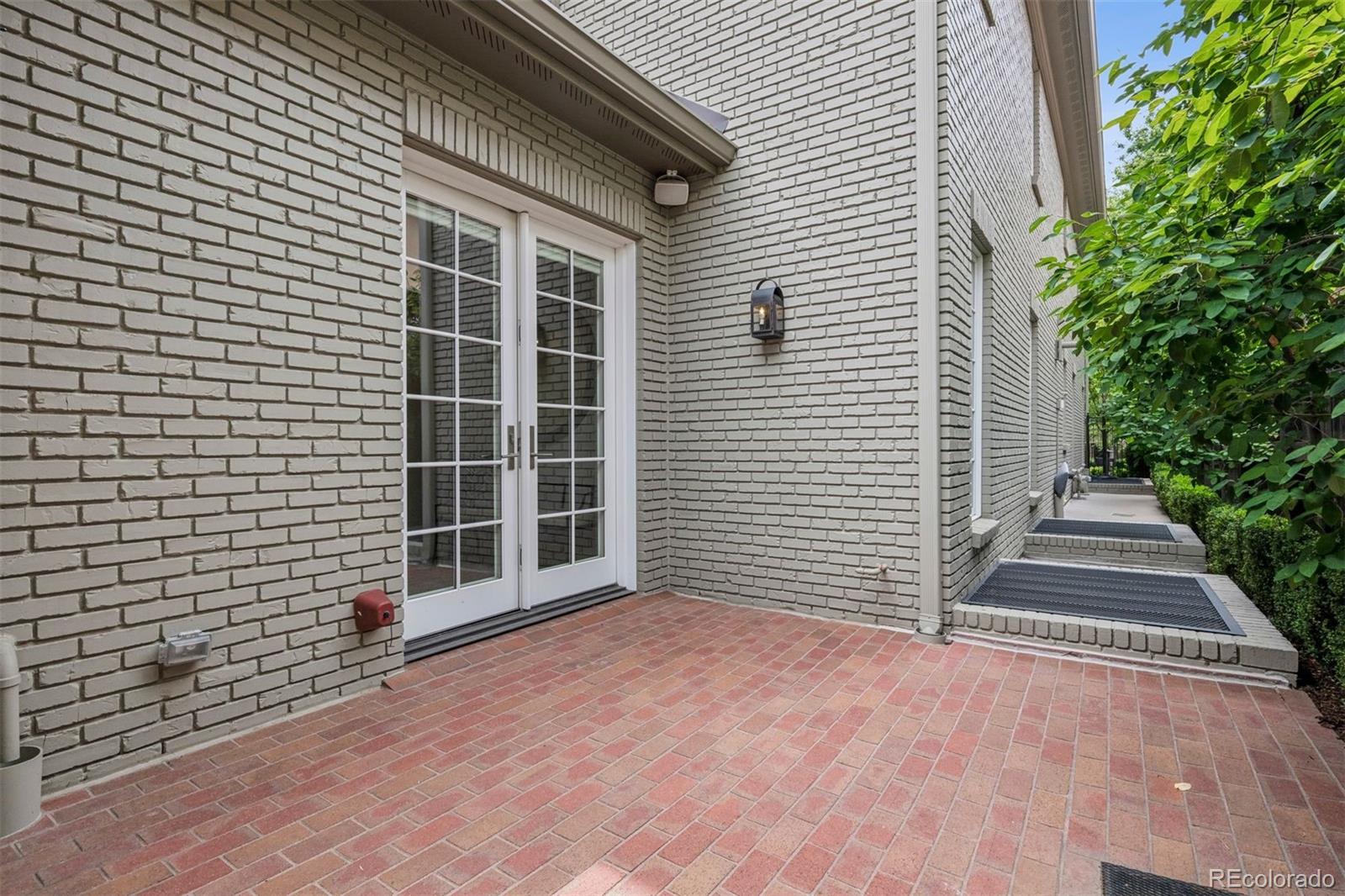 450 Steele St, Denver, CO 80206